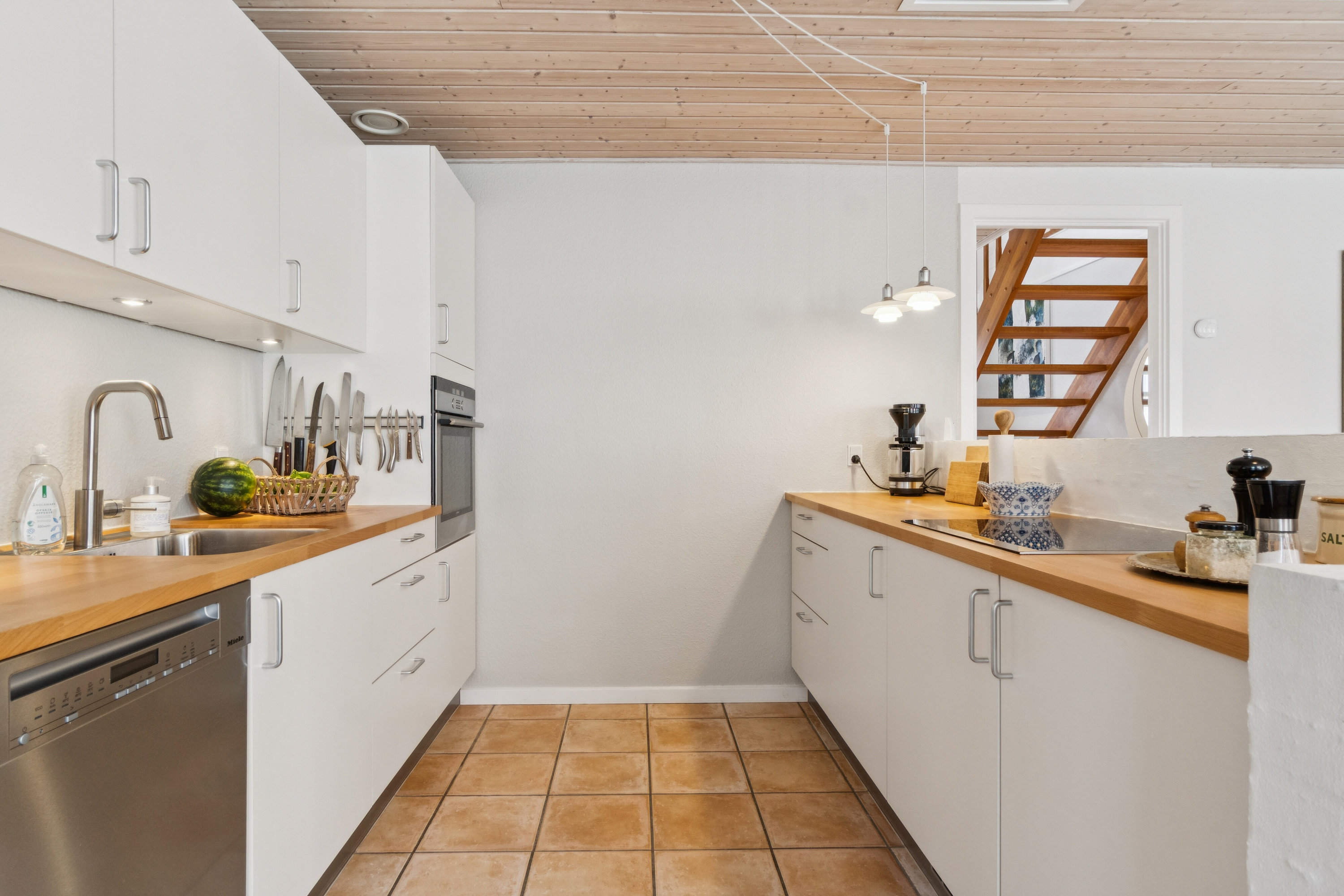 Fremhævet køkken billede i fuldskærmstilstand. Billede af Østre Messegade 9A, 2650 Hvidovre