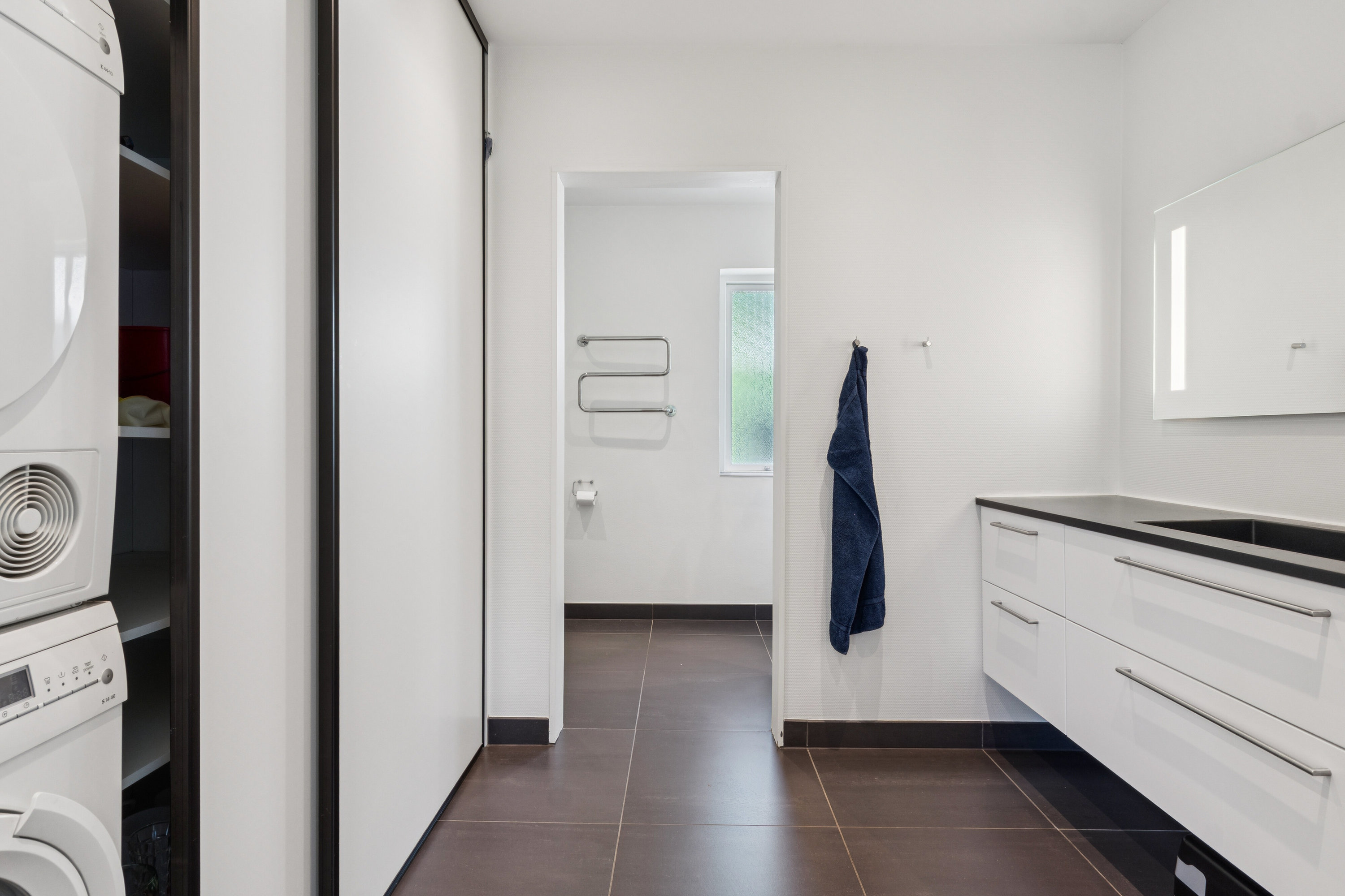 Fremhævet badeværelse billede i fuldskærmstilstand. Billede af Egense Bygade 12, Egense, 5450 Otterup