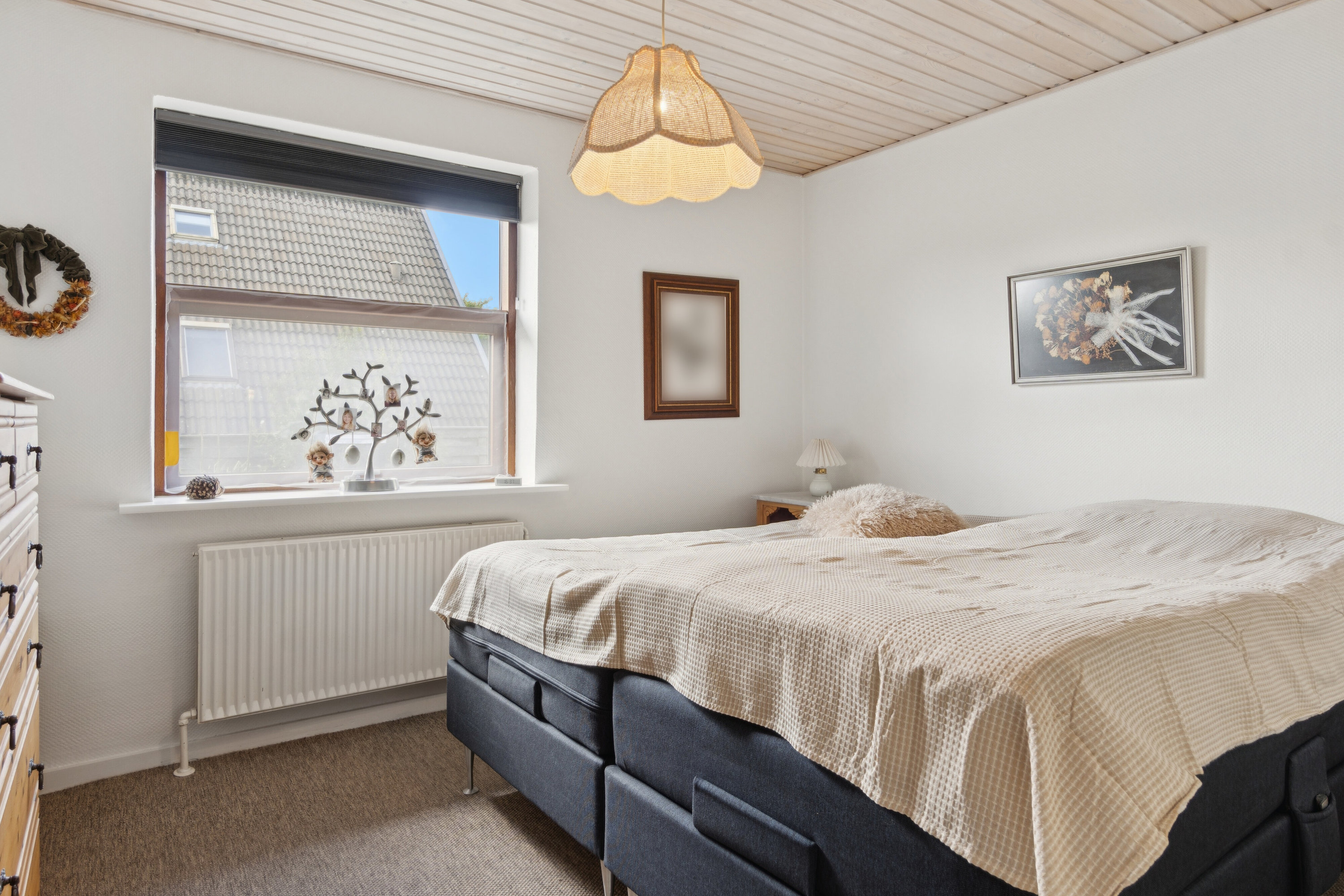 Fremhævet soveværelse billede i fuldskærmstilstand. Billede af Bøgebakken 22, Ræhr, 7730 Hanstholm