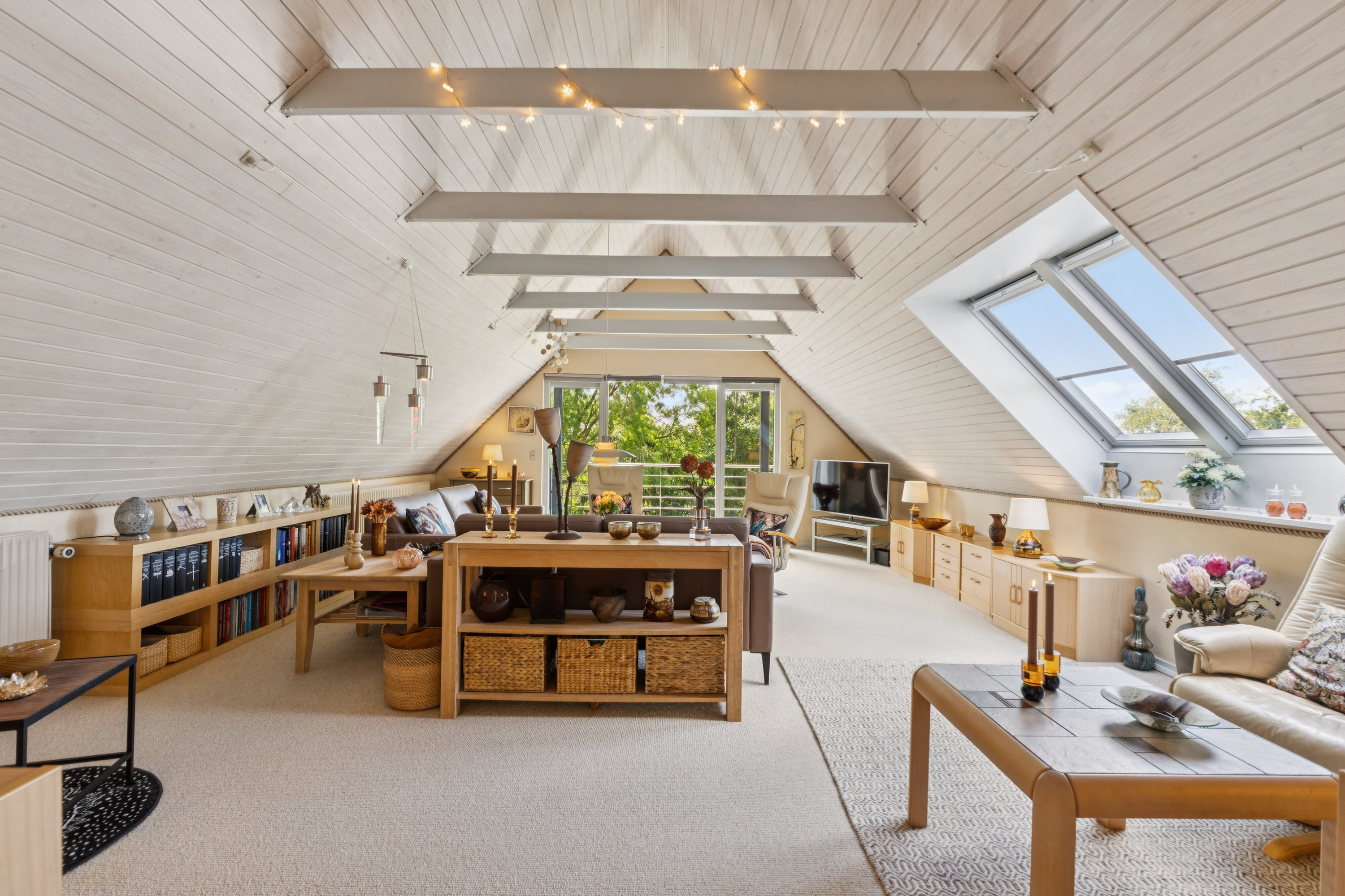 Miniaturebillede 2: stue. Billede af Åsumvej 129, 5240 Odense NØ