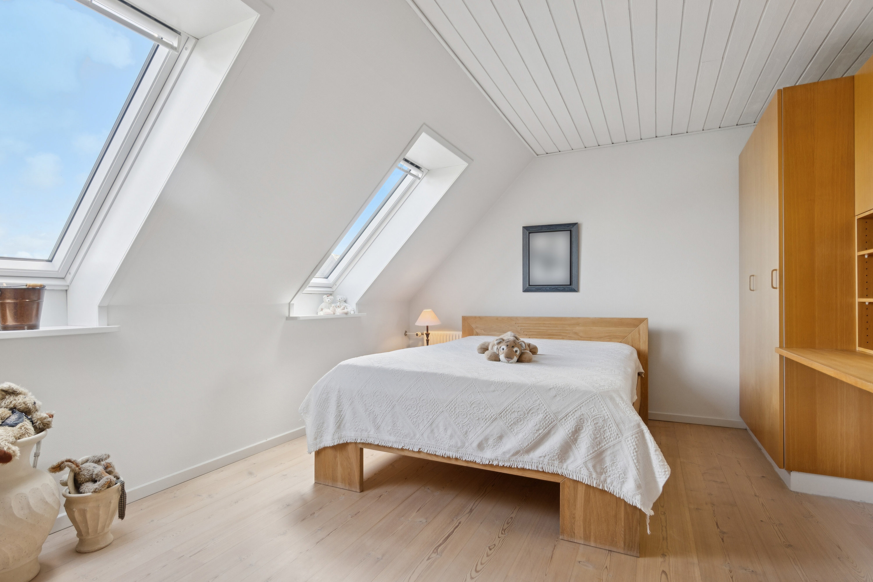 Fremhævet soveværelse billede i fuldskærmstilstand. Billede af Bøgebakken 22, Ræhr, 7730 Hanstholm