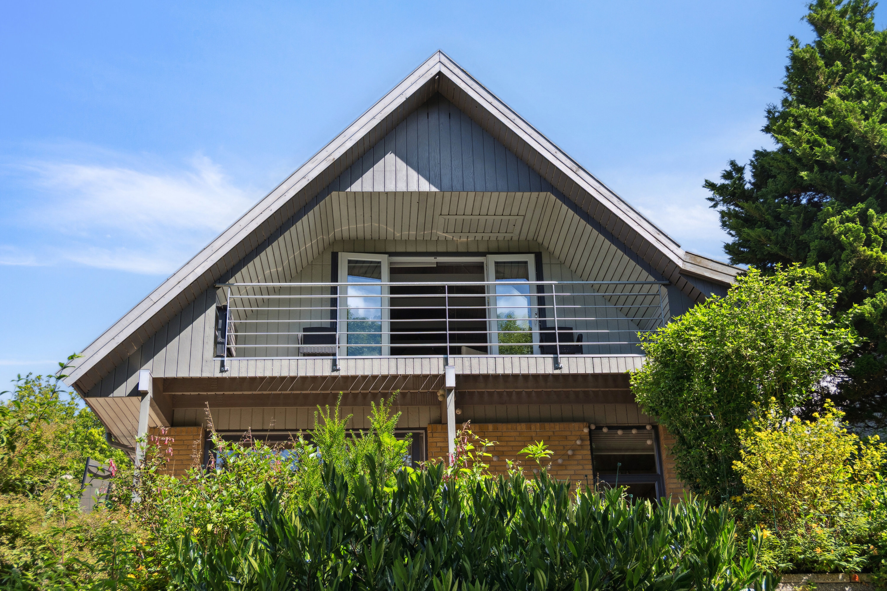 Fremhævet udendørs billede i fuldskærmstilstand. Billede af Åsumvej 129, 5240 Odense NØ