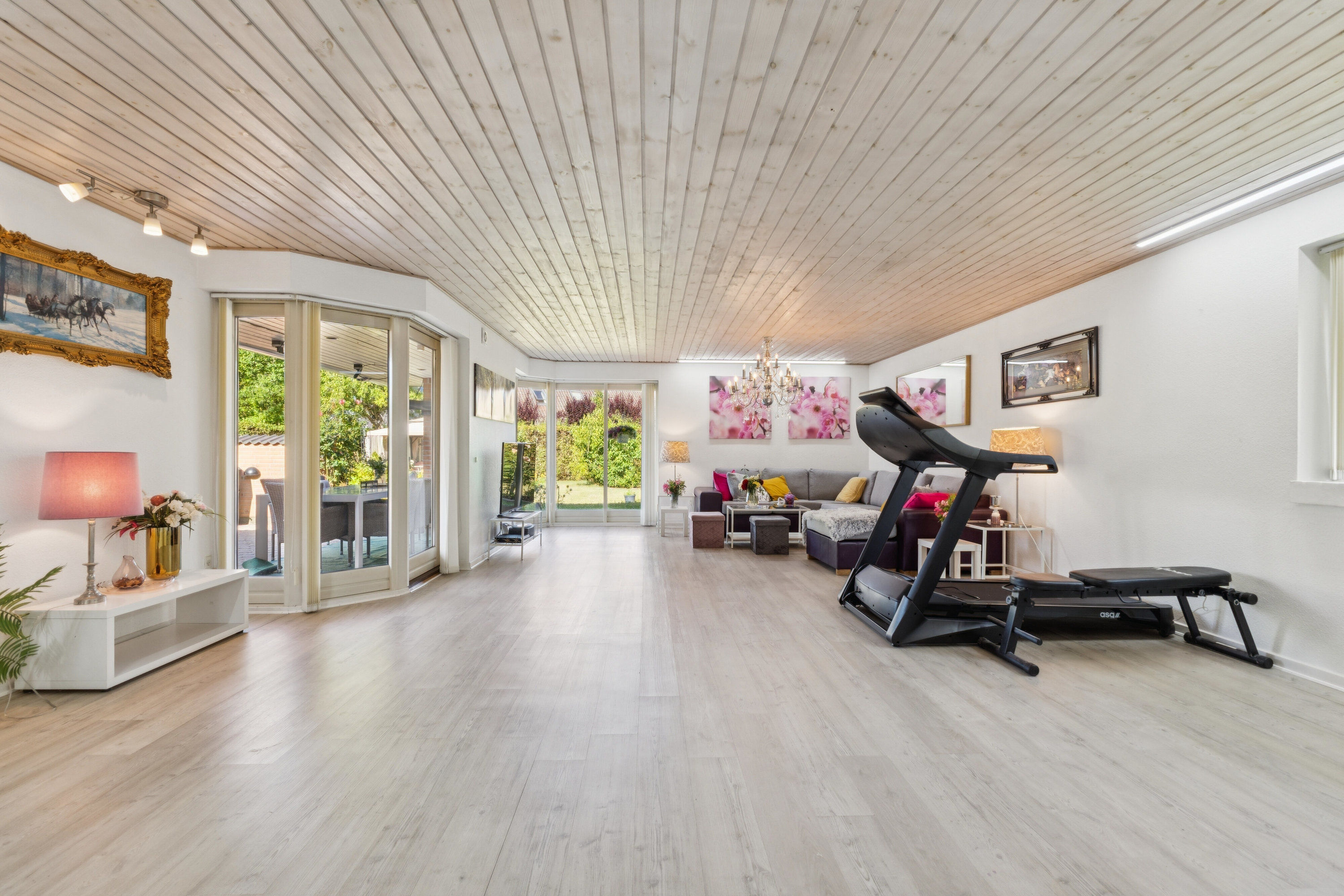 Fremhævet stue billede i fuldskærmstilstand. Billede af Græshaven 9B, Bullerup, 5320 Agedrup