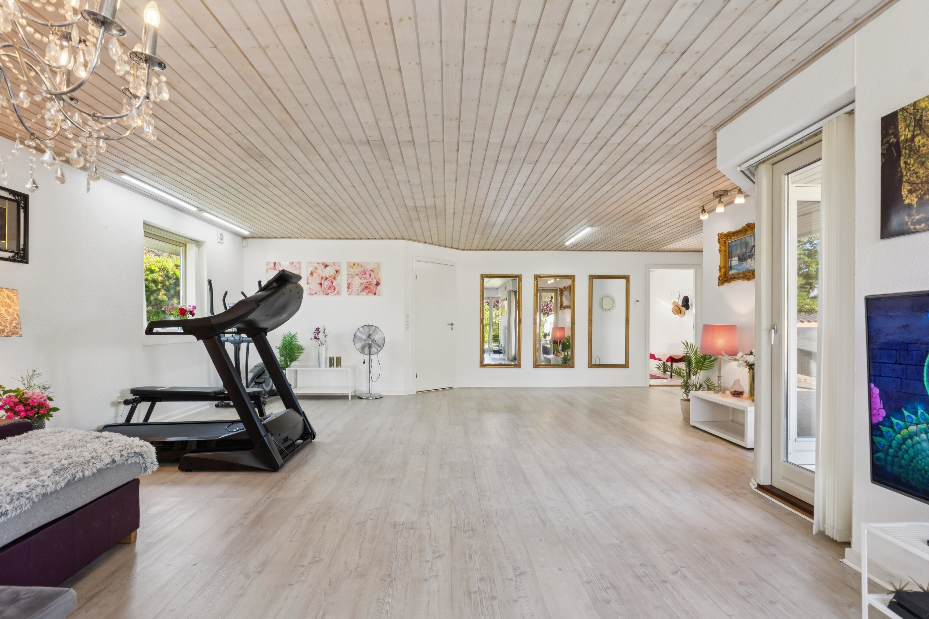 Fremhævet stue billede i fuldskærmstilstand. Billede af Græshaven 9B, Bullerup, 5320 Agedrup