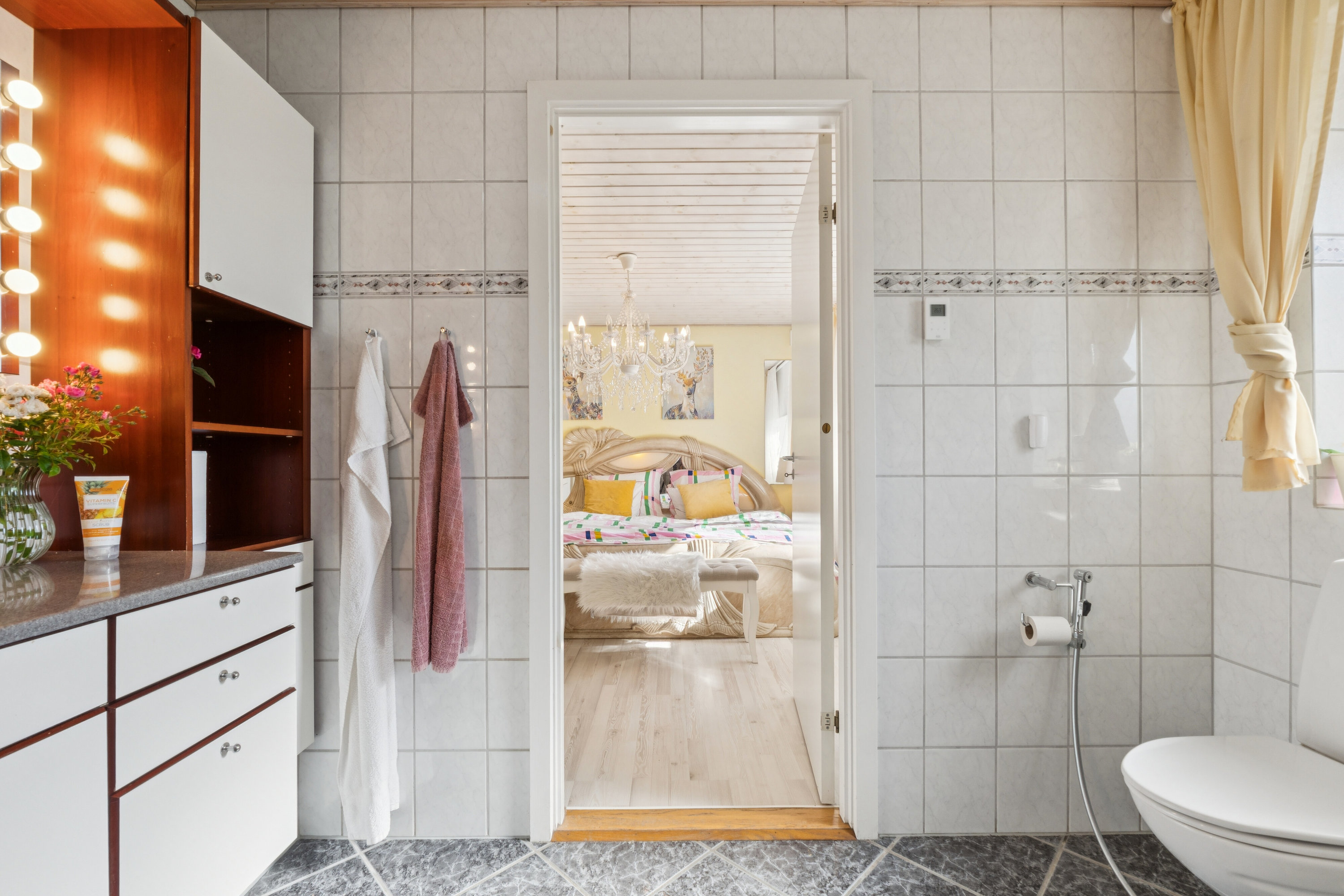 Fremhævet badeværelse billede i fuldskærmstilstand. Billede af Græshaven 9B, Bullerup, 5320 Agedrup