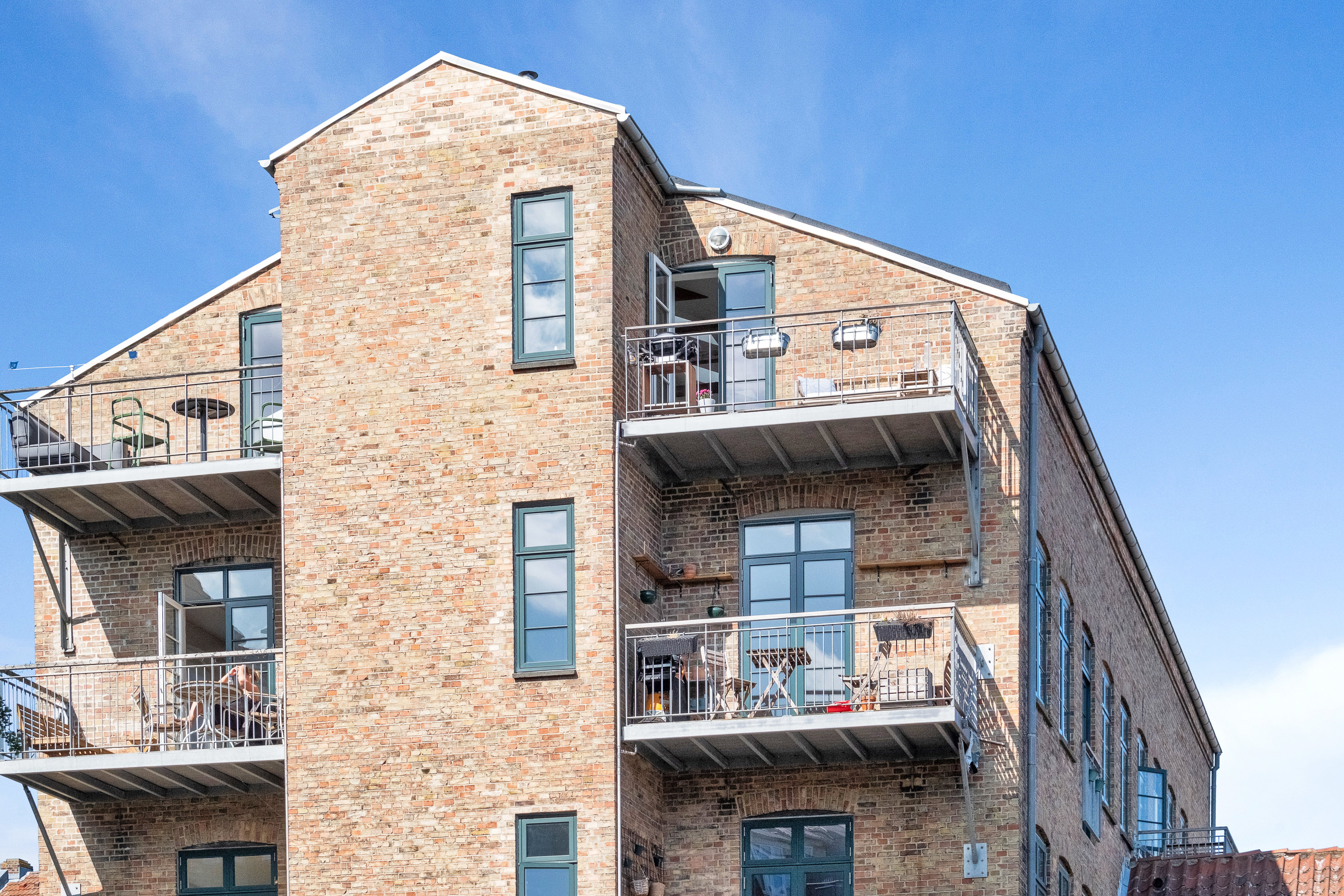 Fremhævet facade billede i fuldskærmstilstand. Billede af Grønnegade 77B, 5. tv., 8000 Aarhus C