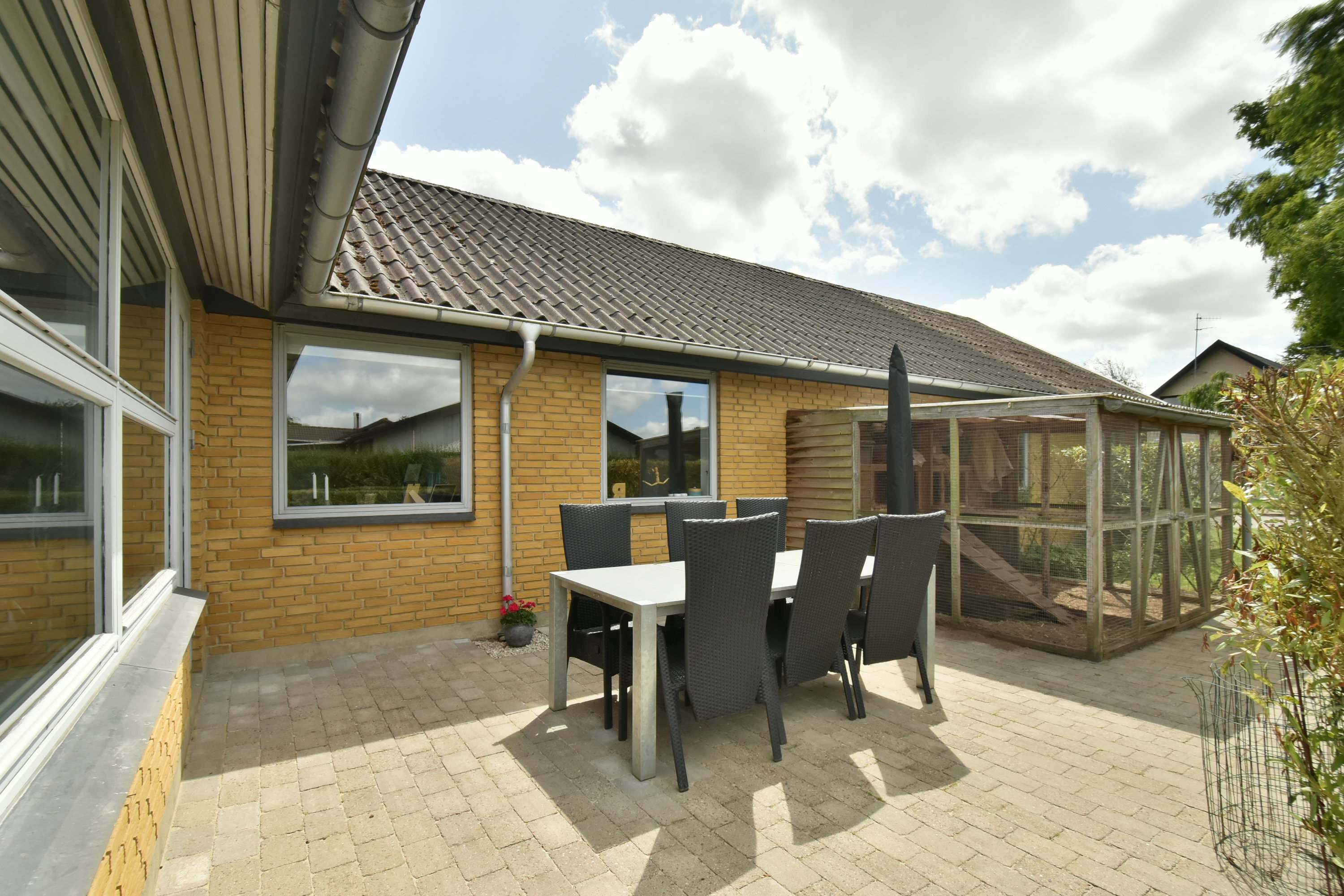 Fremhævet terrasse billede i fuldskærmstilstand. Billede af Søndergårdvej 7, Hammerum, 7400 Herning