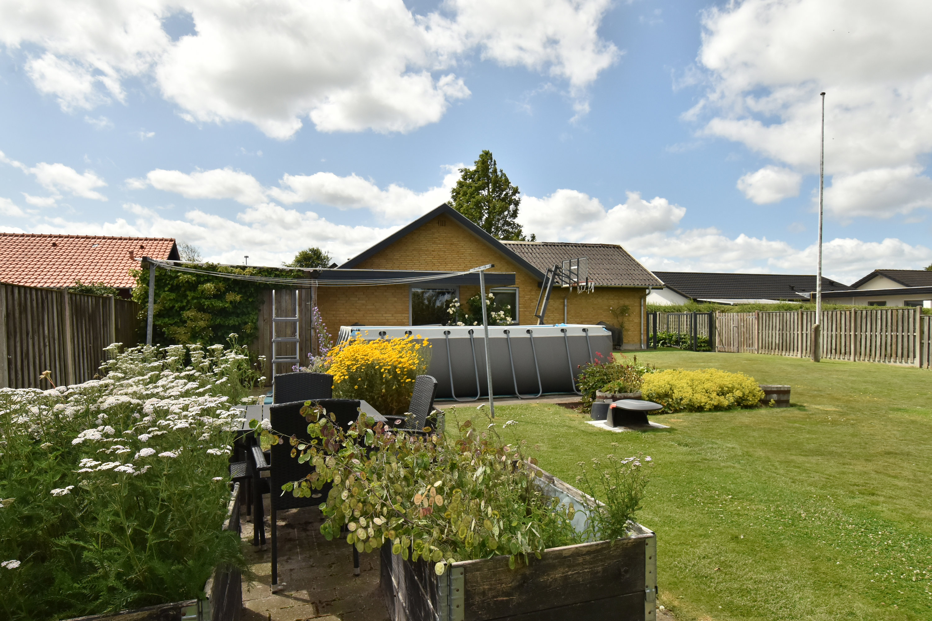 Fremhævet have billede i fuldskærmstilstand. Billede af Søndergårdvej 7, Hammerum, 7400 Herning