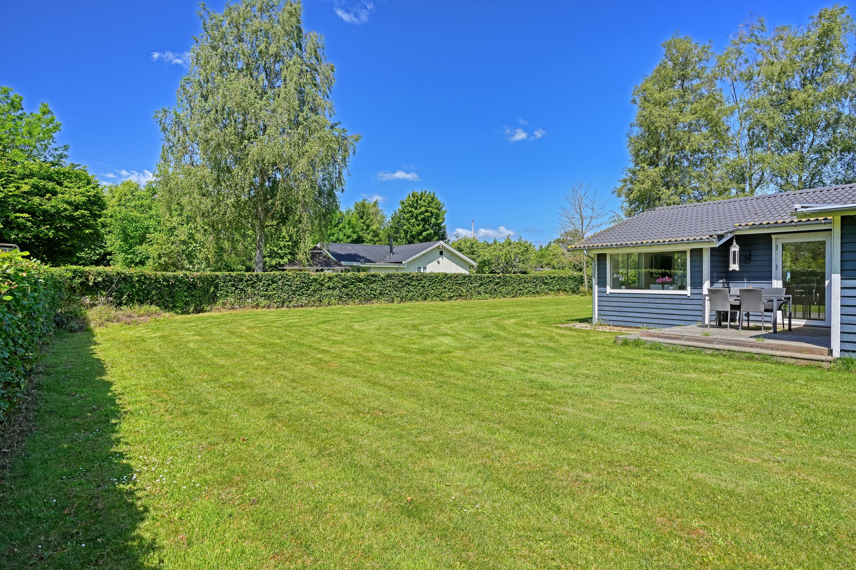 Fremhævet have billede i fuldskærmstilstand. Billede af Engvej 27, Kisserup, 4300 Holbæk