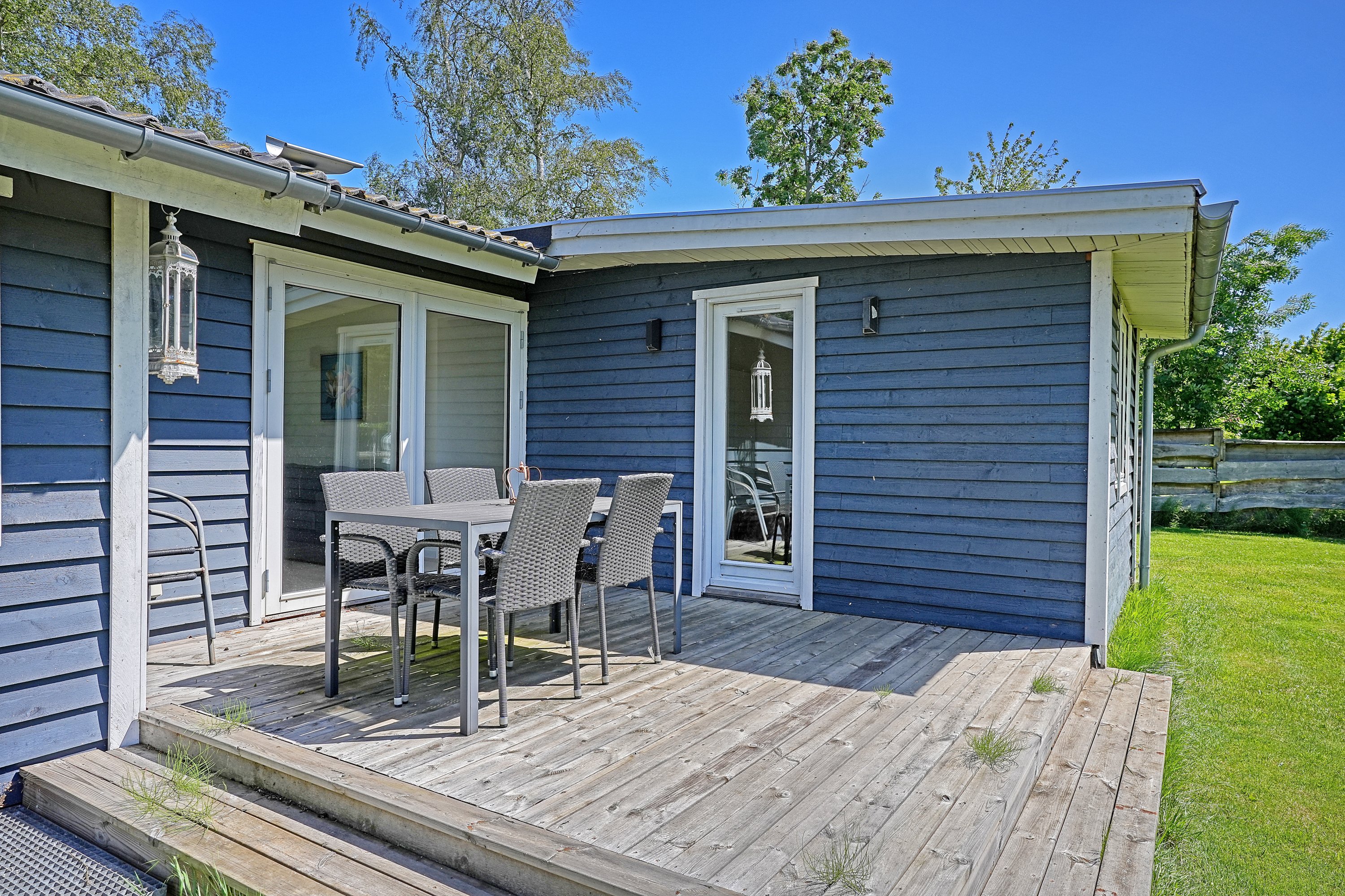 Fremhævet terrasse billede i fuldskærmstilstand. Billede af Engvej 27, Kisserup, 4300 Holbæk