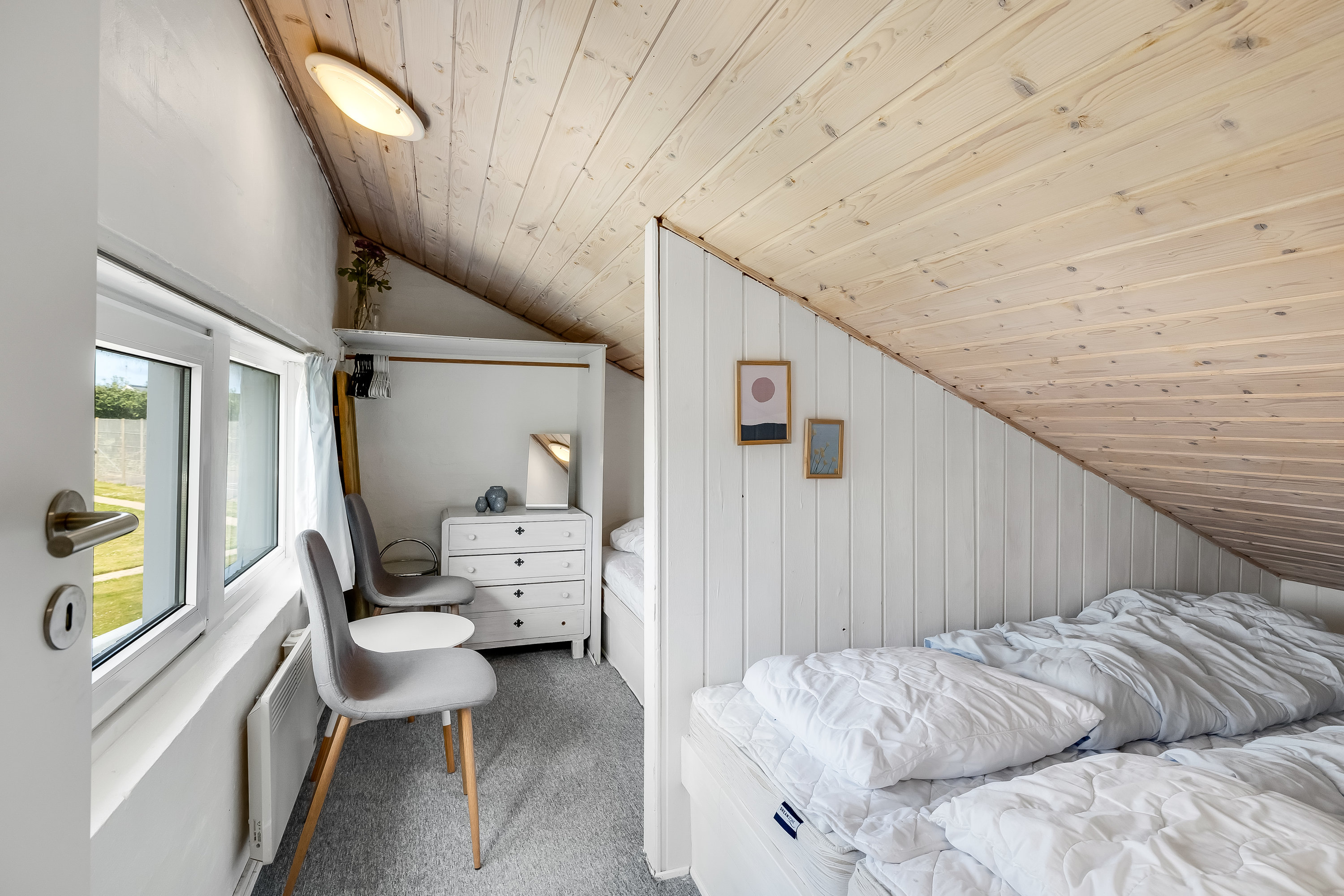 Fremhævet soveværelse billede i fuldskærmstilstand. Billede af Vester Fælled 202, I6., Bork Havn, 6893 Hemmet