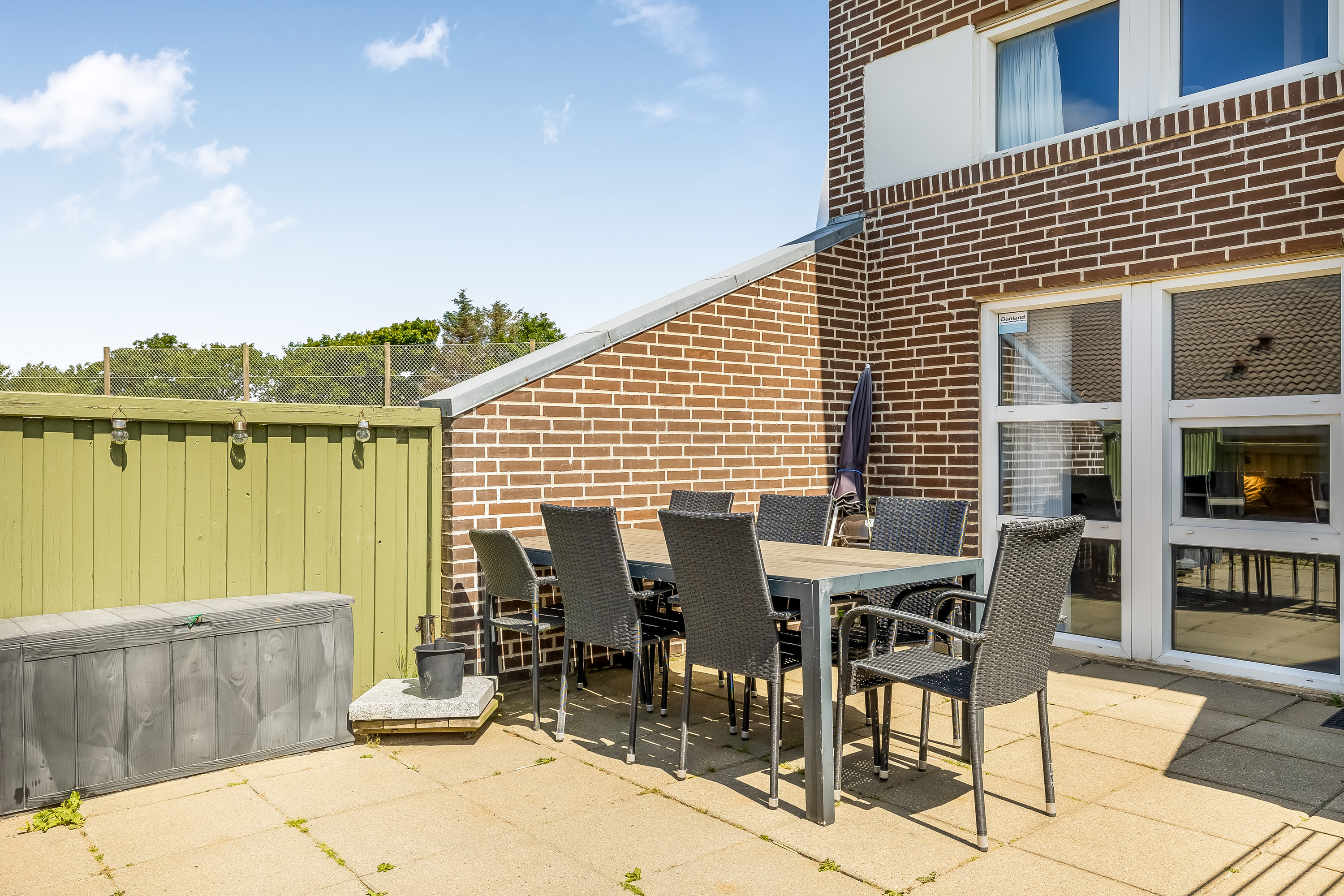 Fremhævet terrasse billede i fuldskærmstilstand. Billede af Vester Fælled 202, I6., Bork Havn, 6893 Hemmet