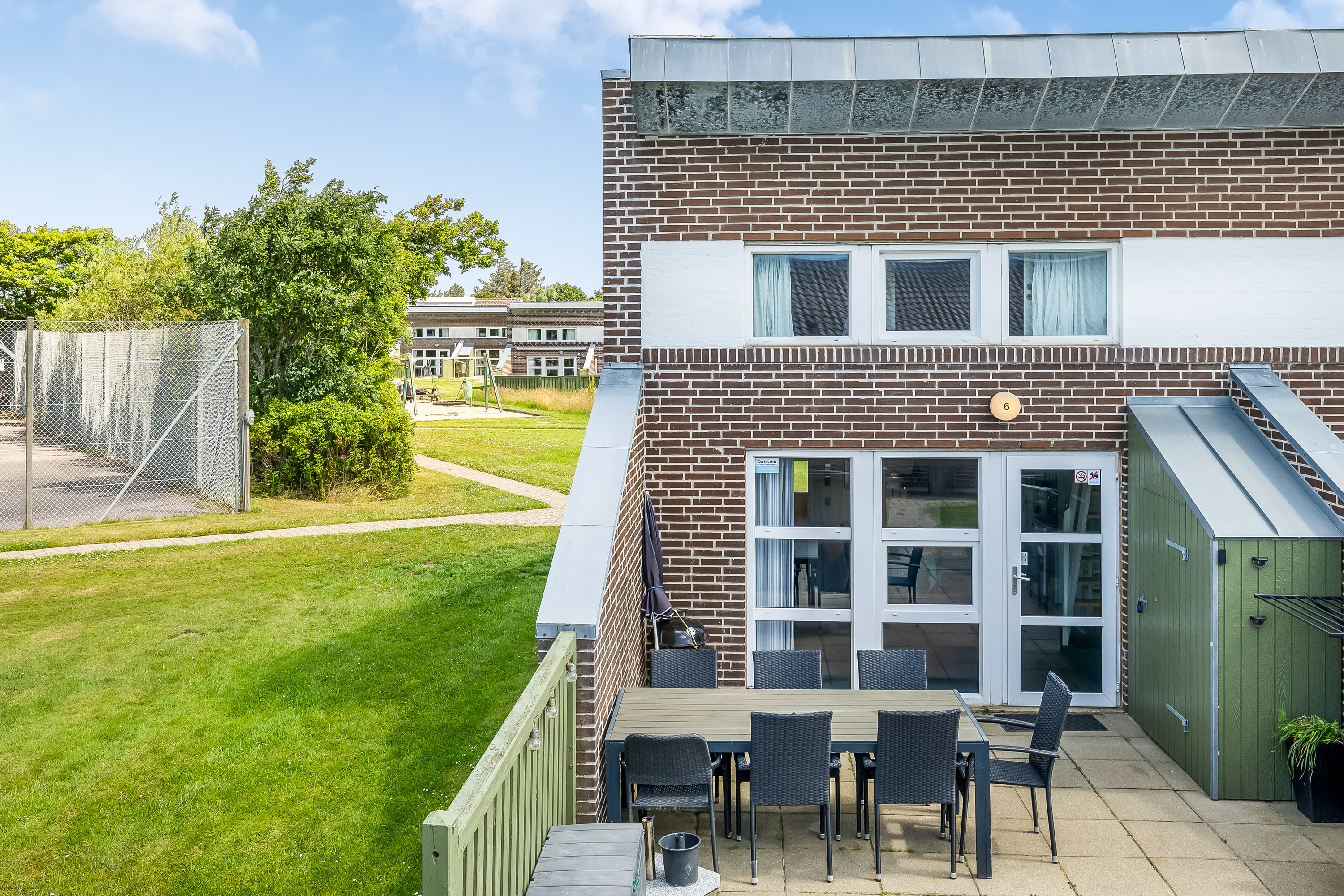 Fremhævet have billede i fuldskærmstilstand. Billede af Vester Fælled 202, I6., Bork Havn, 6893 Hemmet