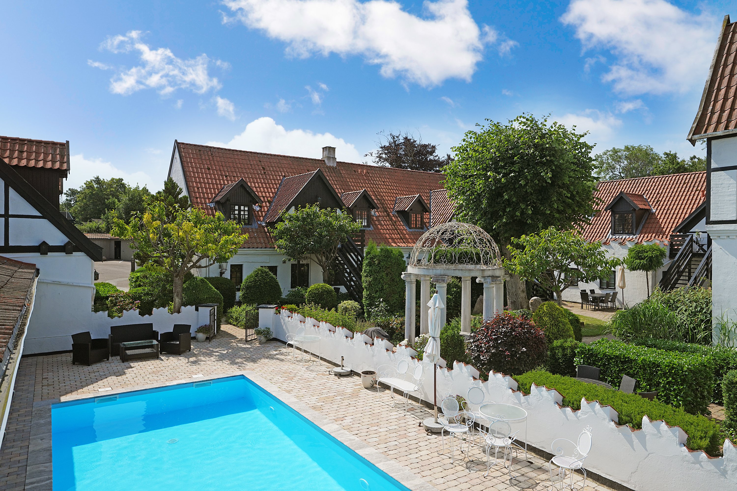 Fremhævet ejendommen billede i fuldskærmstilstand. Billede af Dr Mølle Strandvej 568D, 1. tv., 3120 Dronningmølle