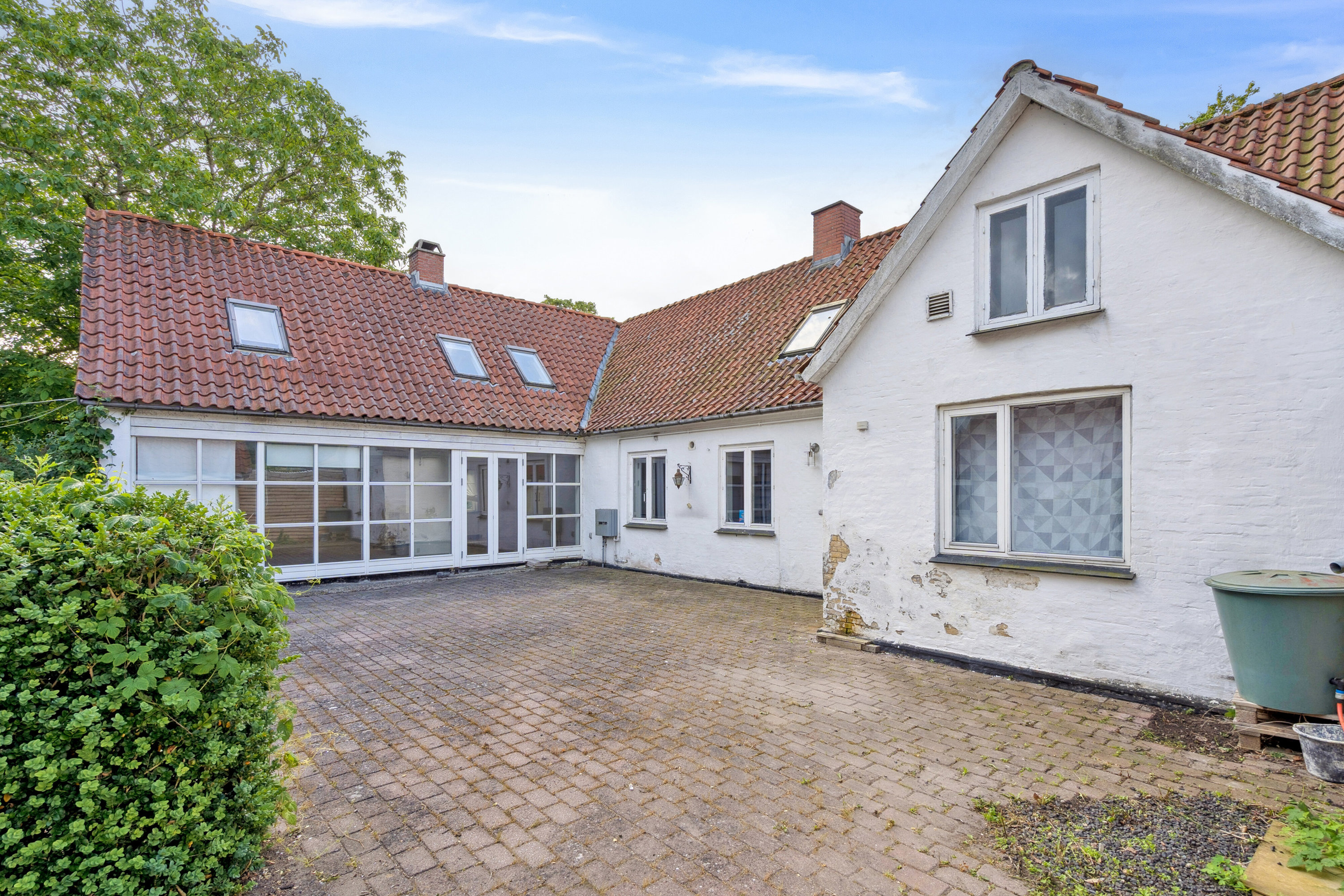 Fremhævet set fra vejen billede i fuldskærmstilstand. Billede af Kirkevænget 12, Holme-Olstrup, 4684 Holmegaard