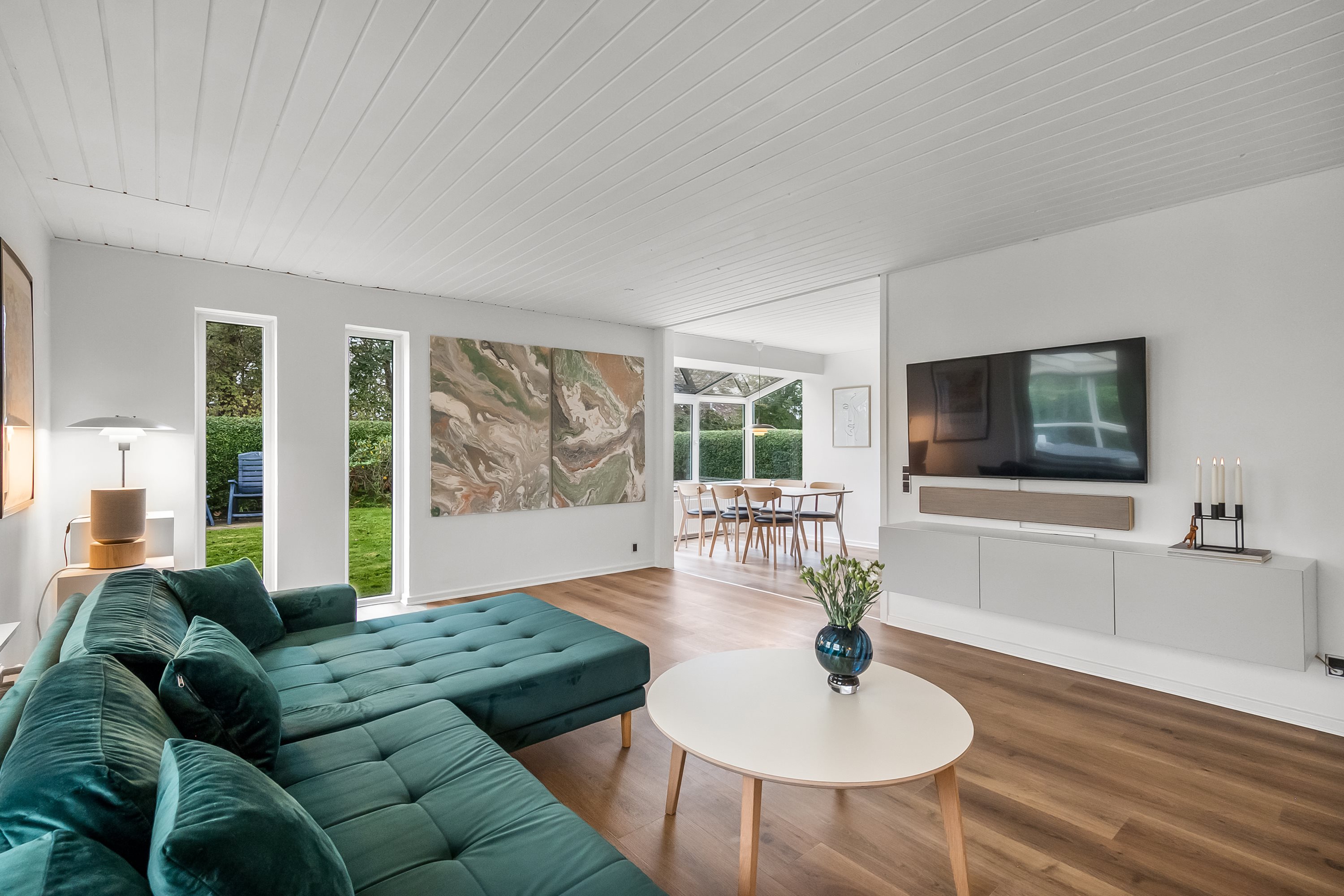 Fremhævet stue billede i fuldskærmstilstand. Billede af Dejbjergvej 7, 6940 Lem St