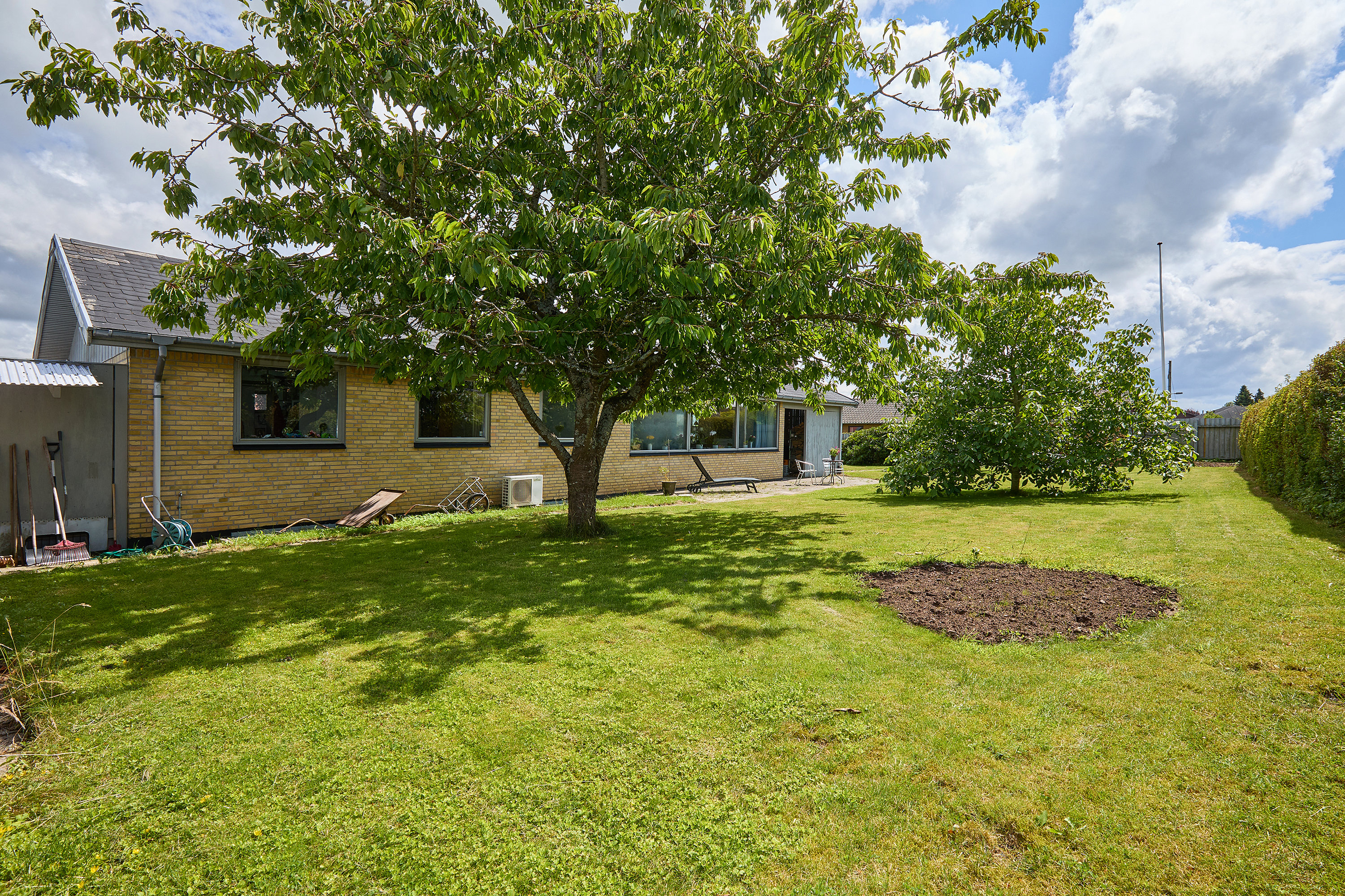 Fremhævet have billede i fuldskærmstilstand. Billede af Parkvej 25, 3550 Slangerup