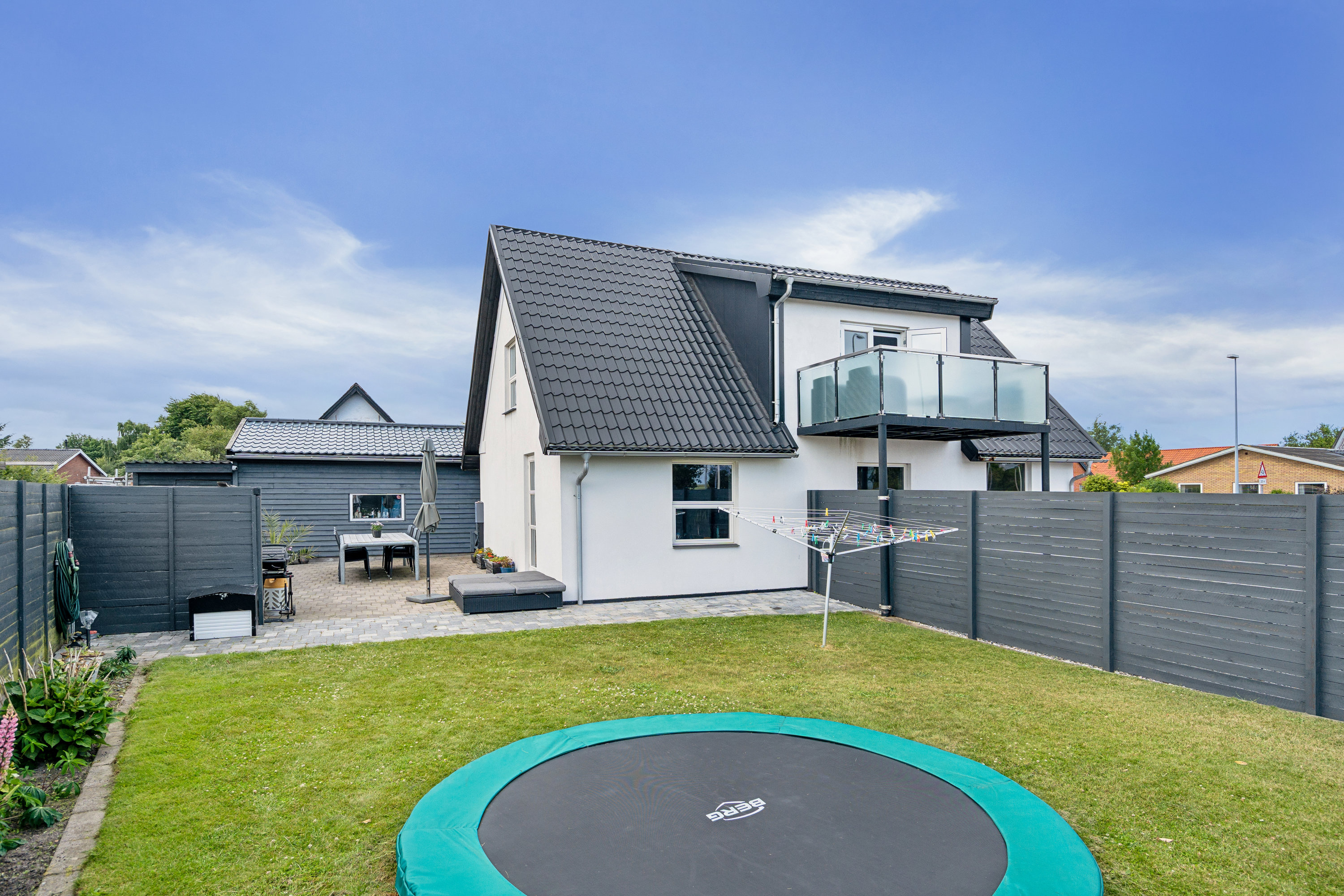 Miniaturebillede 1: ejendom 1. Billede af Sindalvej 1, 9981 Jerup