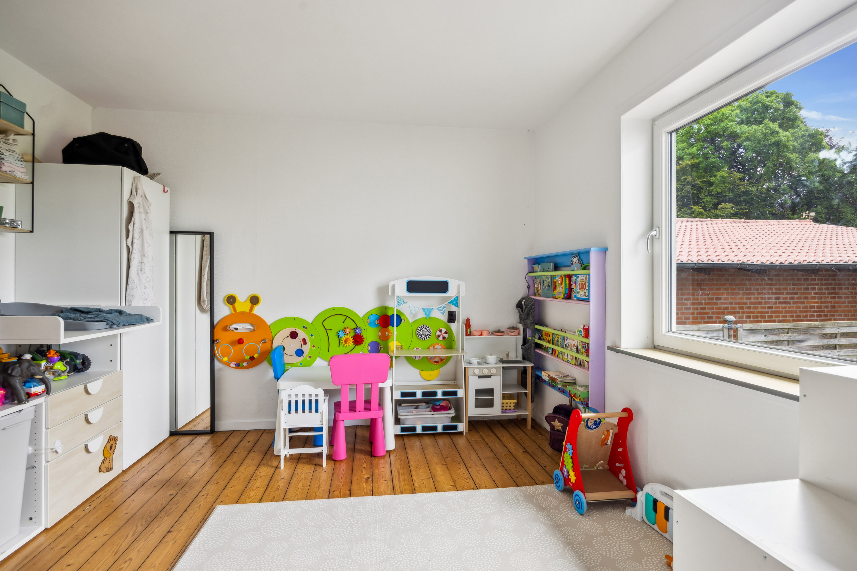 Fremhævet værelse billede i fuldskærmstilstand. Billede af Mejlbyvej 14, 9610 Nørager