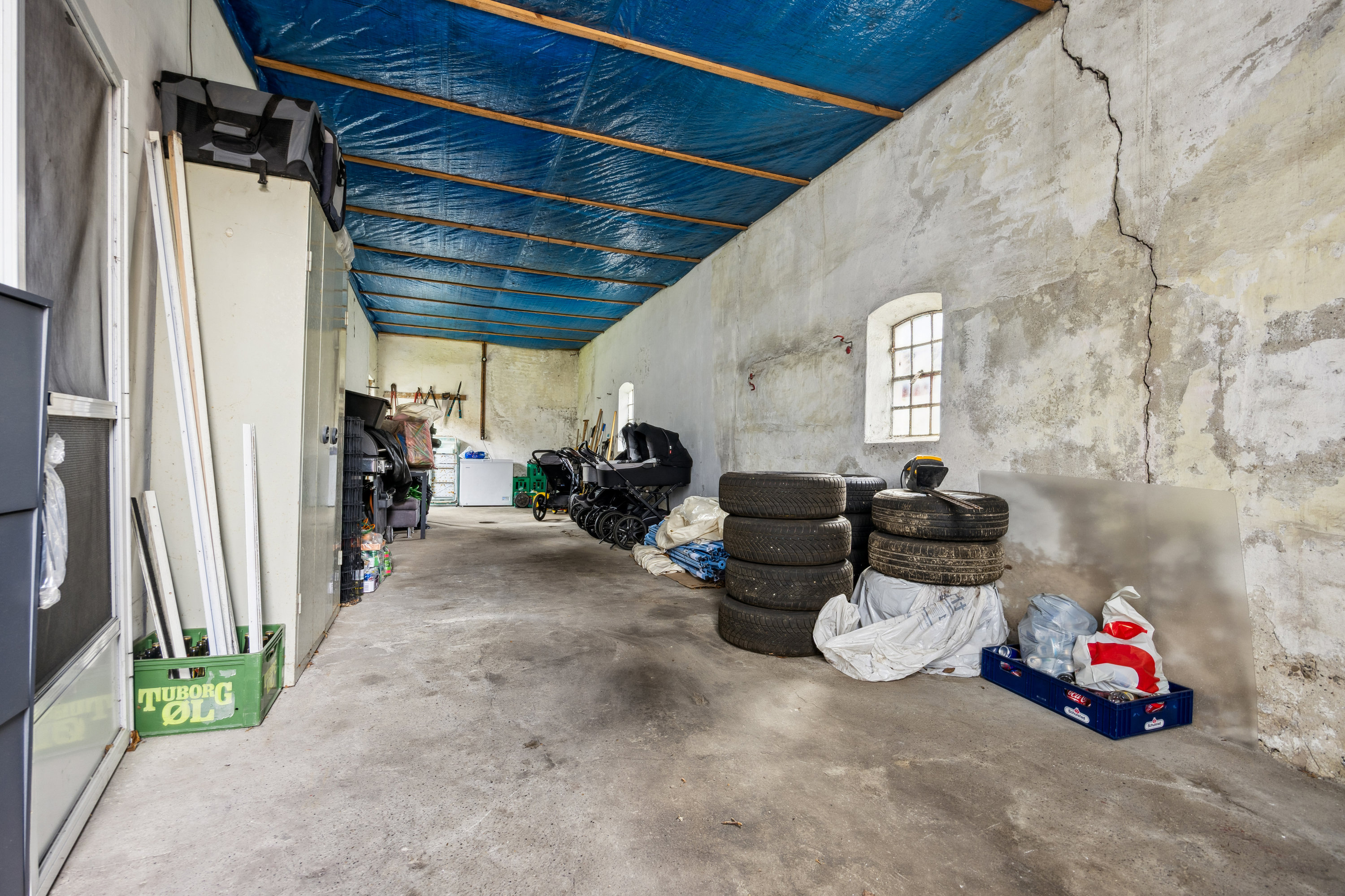 Fremhævet garage billede i fuldskærmstilstand. Billede af Mejlbyvej 14, 9610 Nørager