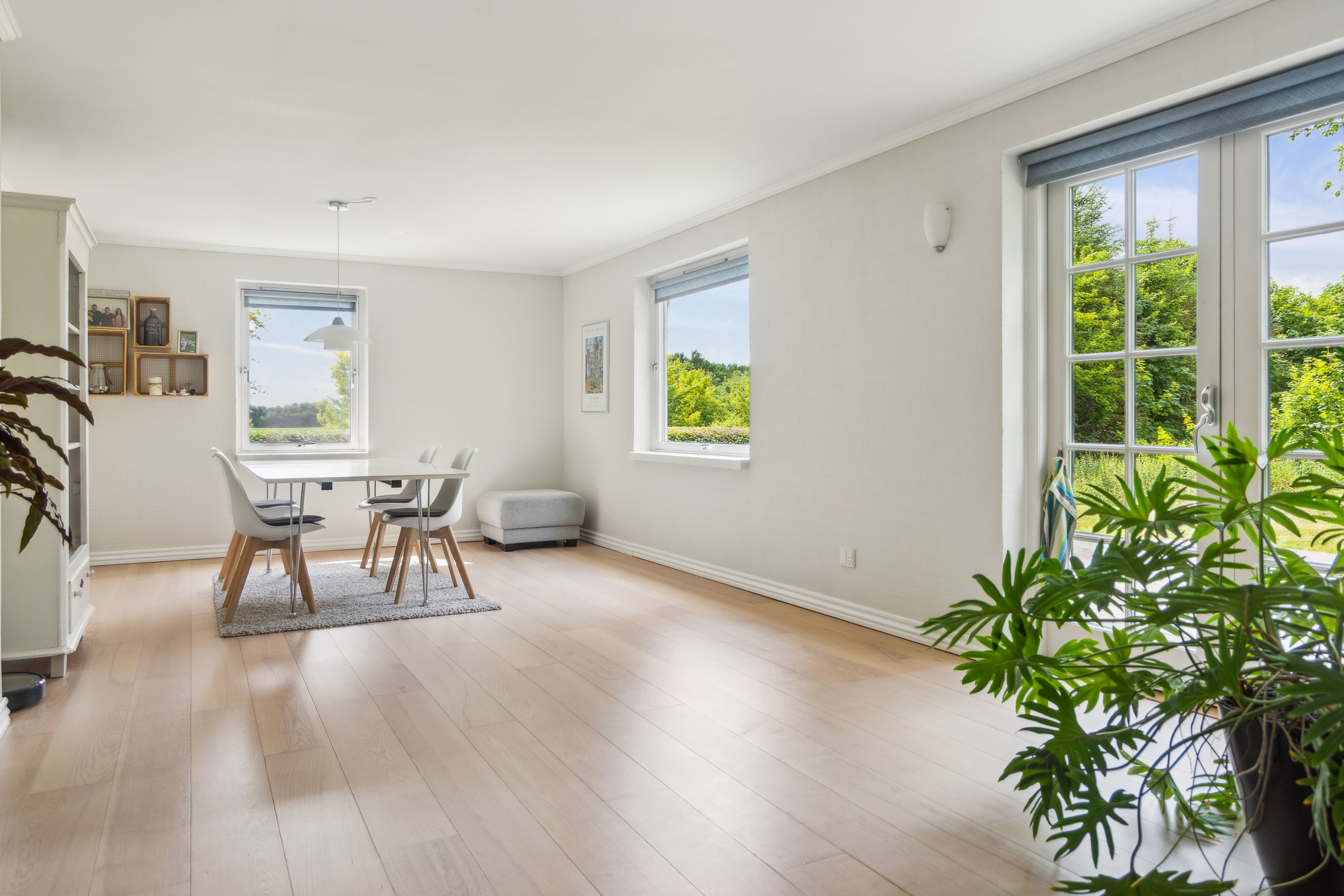 Fremhævet stue billede i fuldskærmstilstand. Billede af Skovmosevej 45, Rørbæk, 9500 Hobro