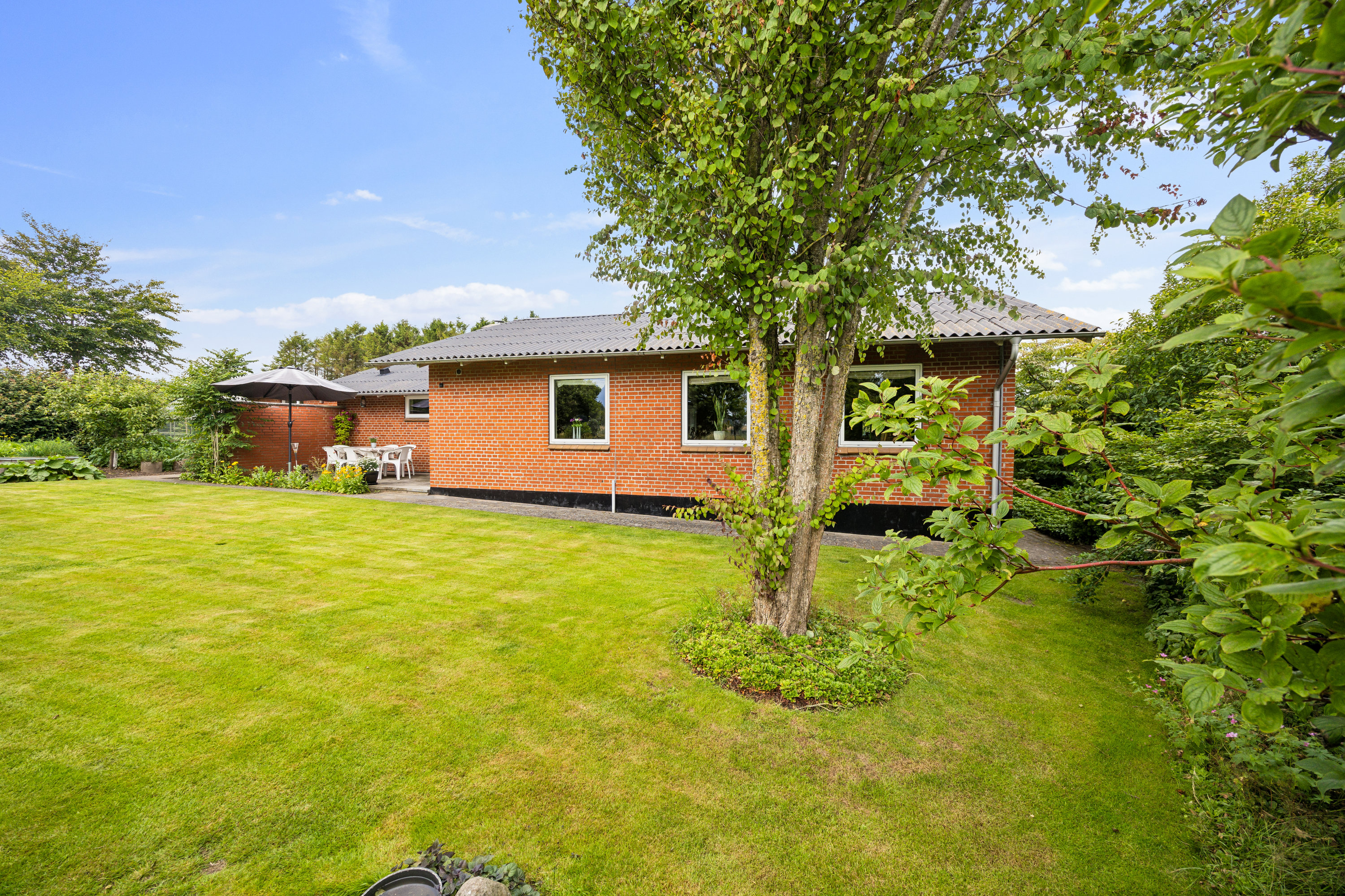 Fremhævet have billede i fuldskærmstilstand. Billede af Aagade 68, Rørbæk, 9500 Hobro