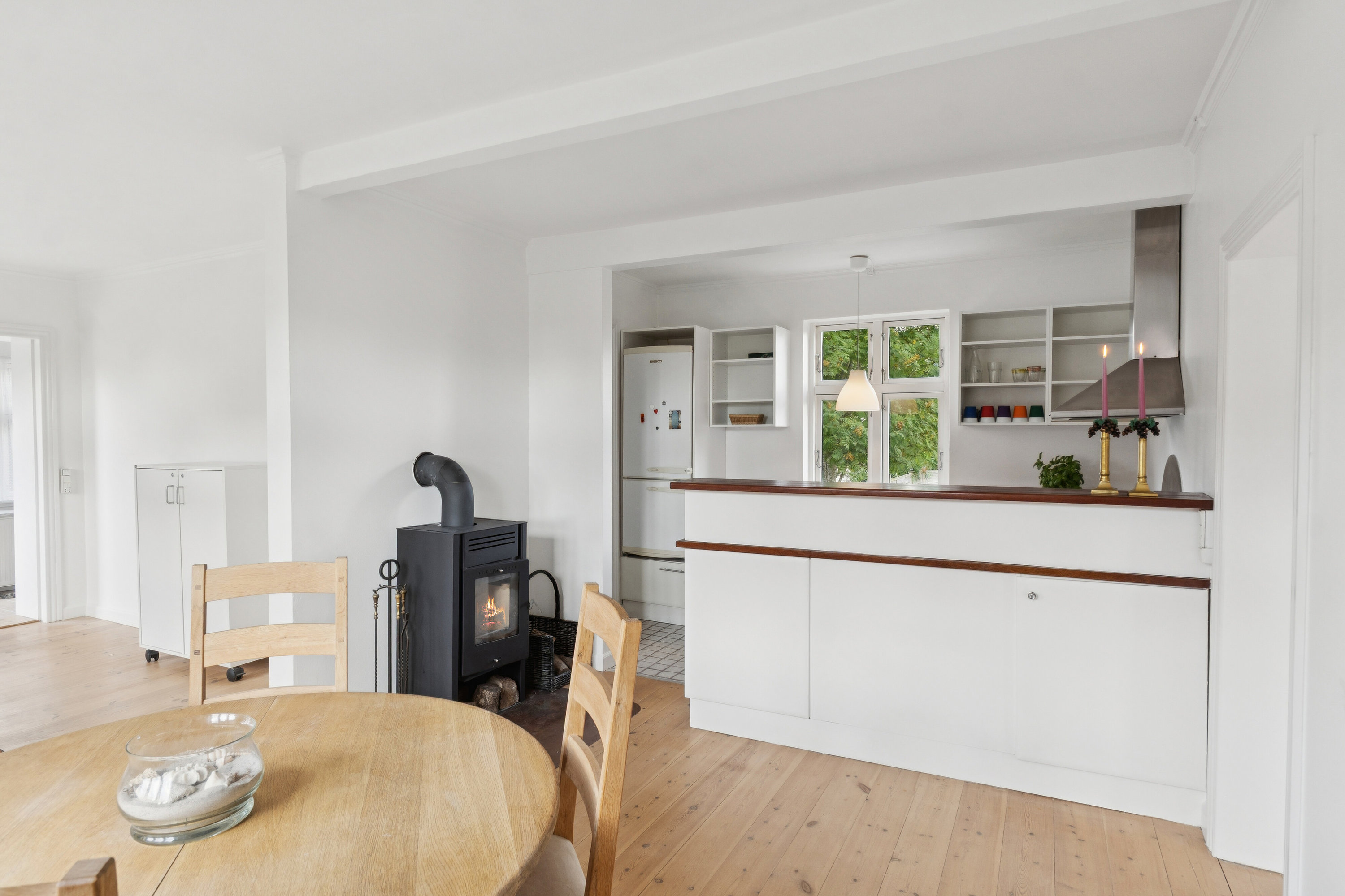 Fremhævet spisestue billede i fuldskærmstilstand. Billede af Hovedgaden 51A, 4654 Faxe Ladeplads