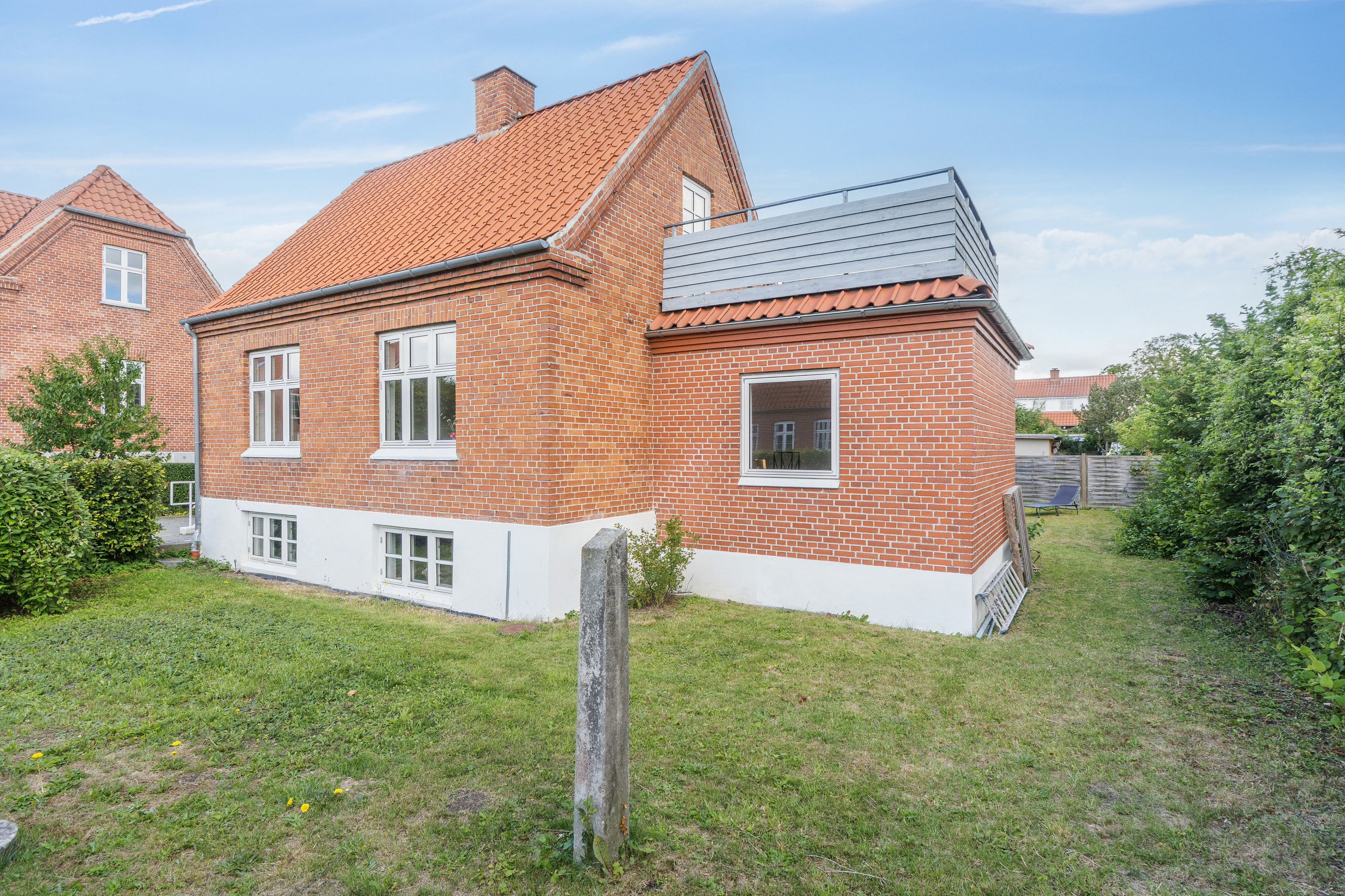 Miniaturebillede 1: set fra haven. Billede af Hovedgaden 51A, 4654 Faxe Ladeplads