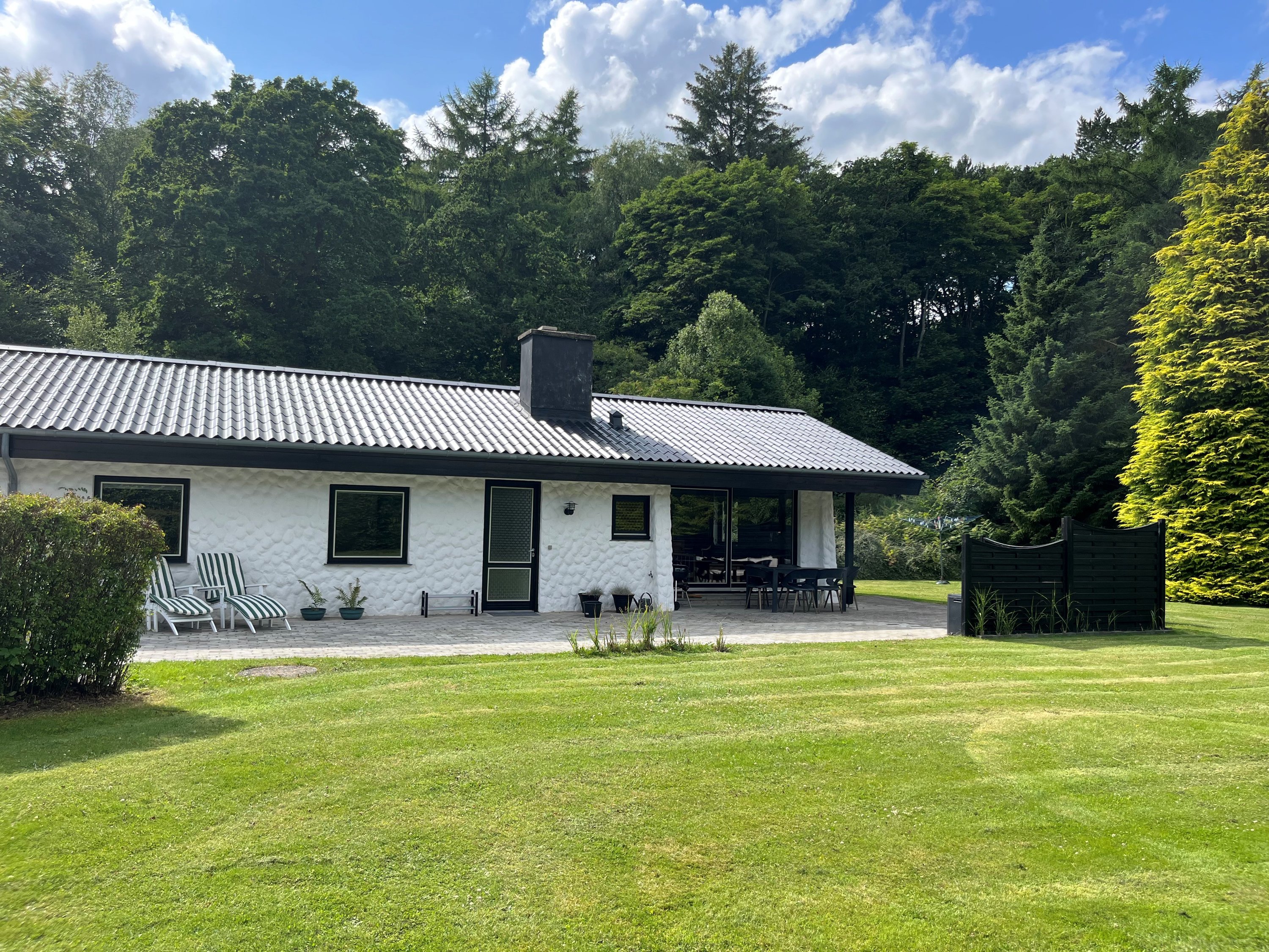 Fremhævet  billede i fuldskærmstilstand. Billede af Lyngsbækvej 17B, Femmøller Strand, 8400 Ebeltoft