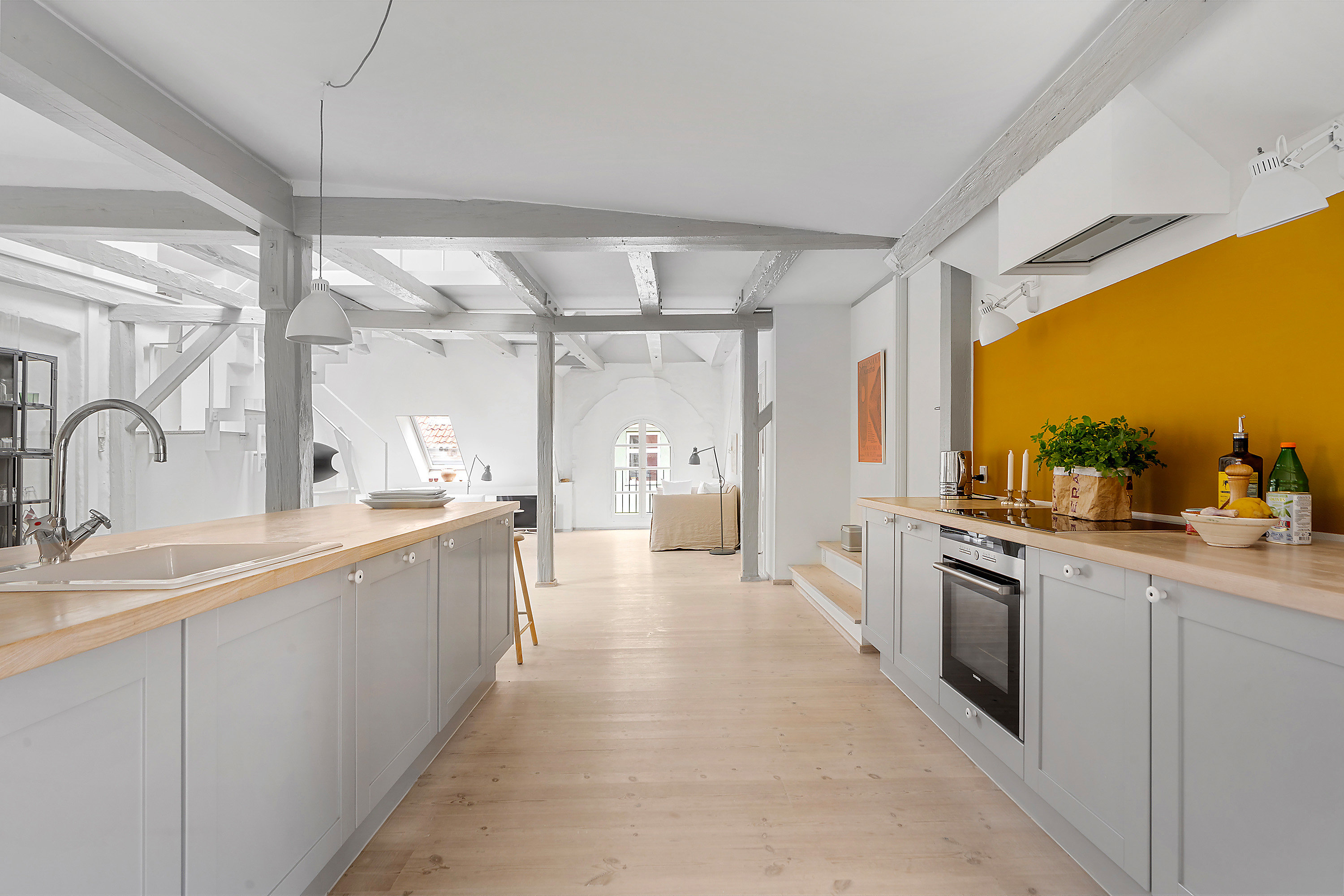 Fremhævet køkken billede i fuldskærmstilstand. Billede af Teglgårdstræde 2B, 3. tv., 1452 København K