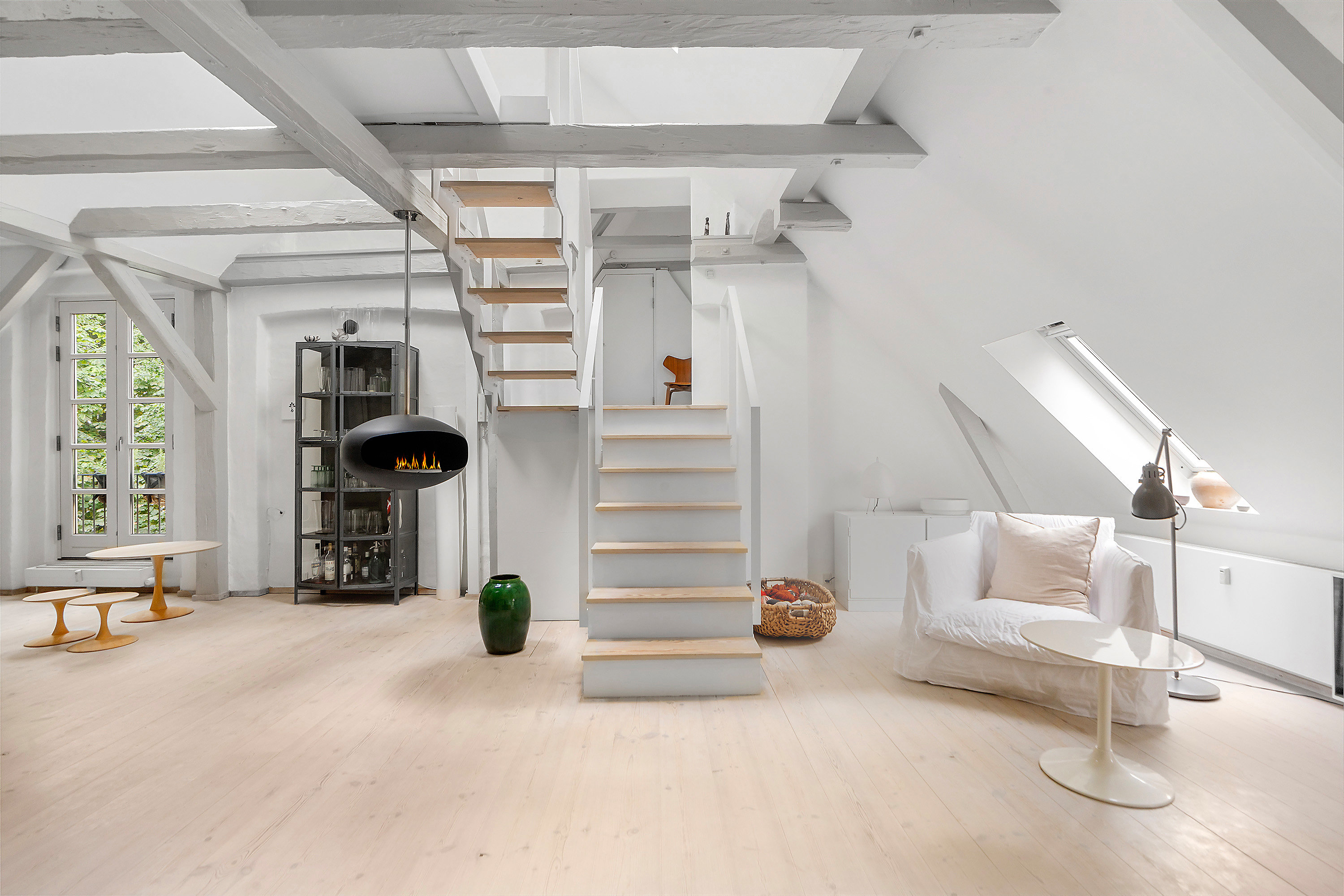 Fremhævet stue billede i fuldskærmstilstand. Billede af Teglgårdstræde 2B, 3. tv., 1452 København K