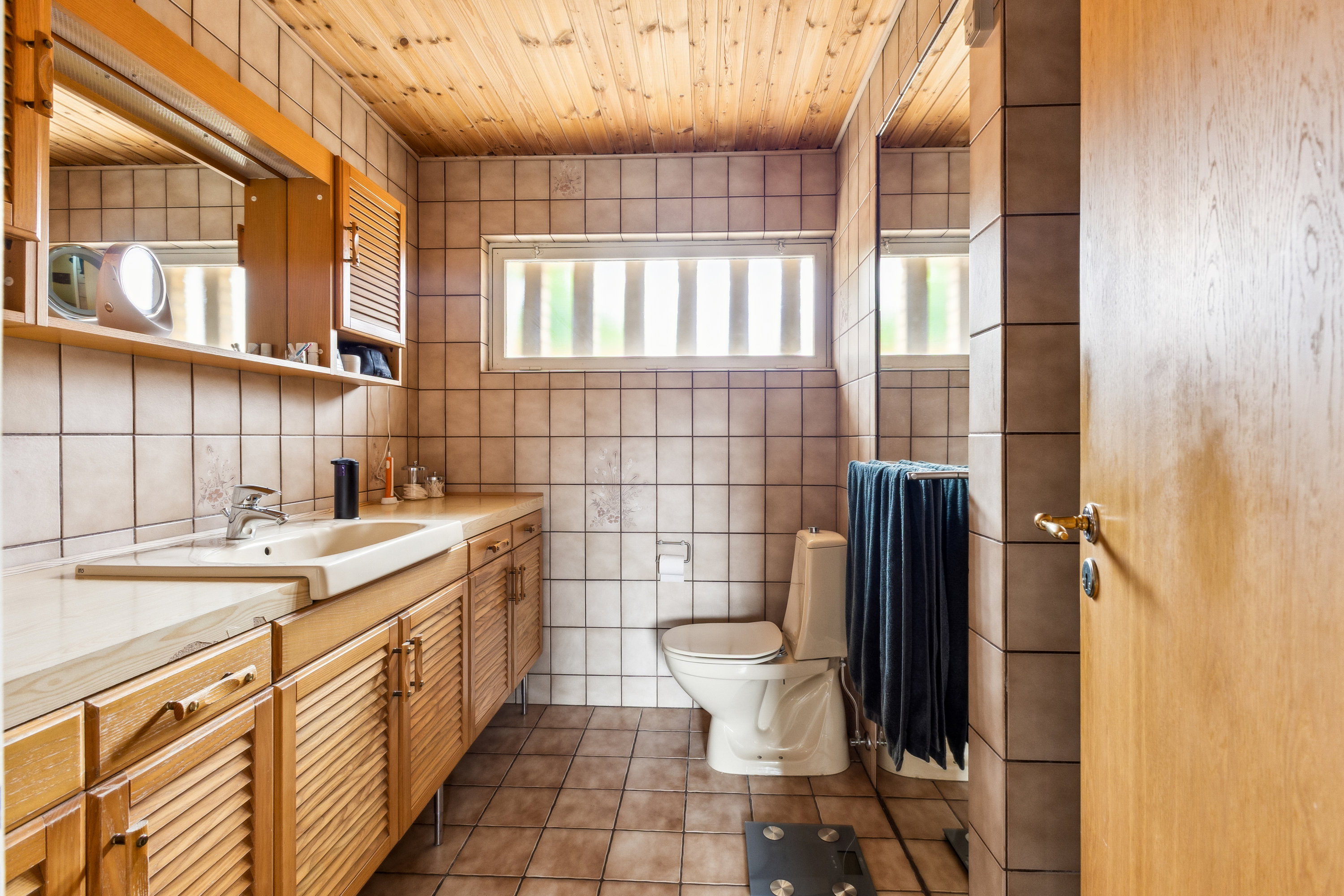 Fremhævet badeværelse billede i fuldskærmstilstand. Billede af Midtkobbel 58, 6440 Augustenborg