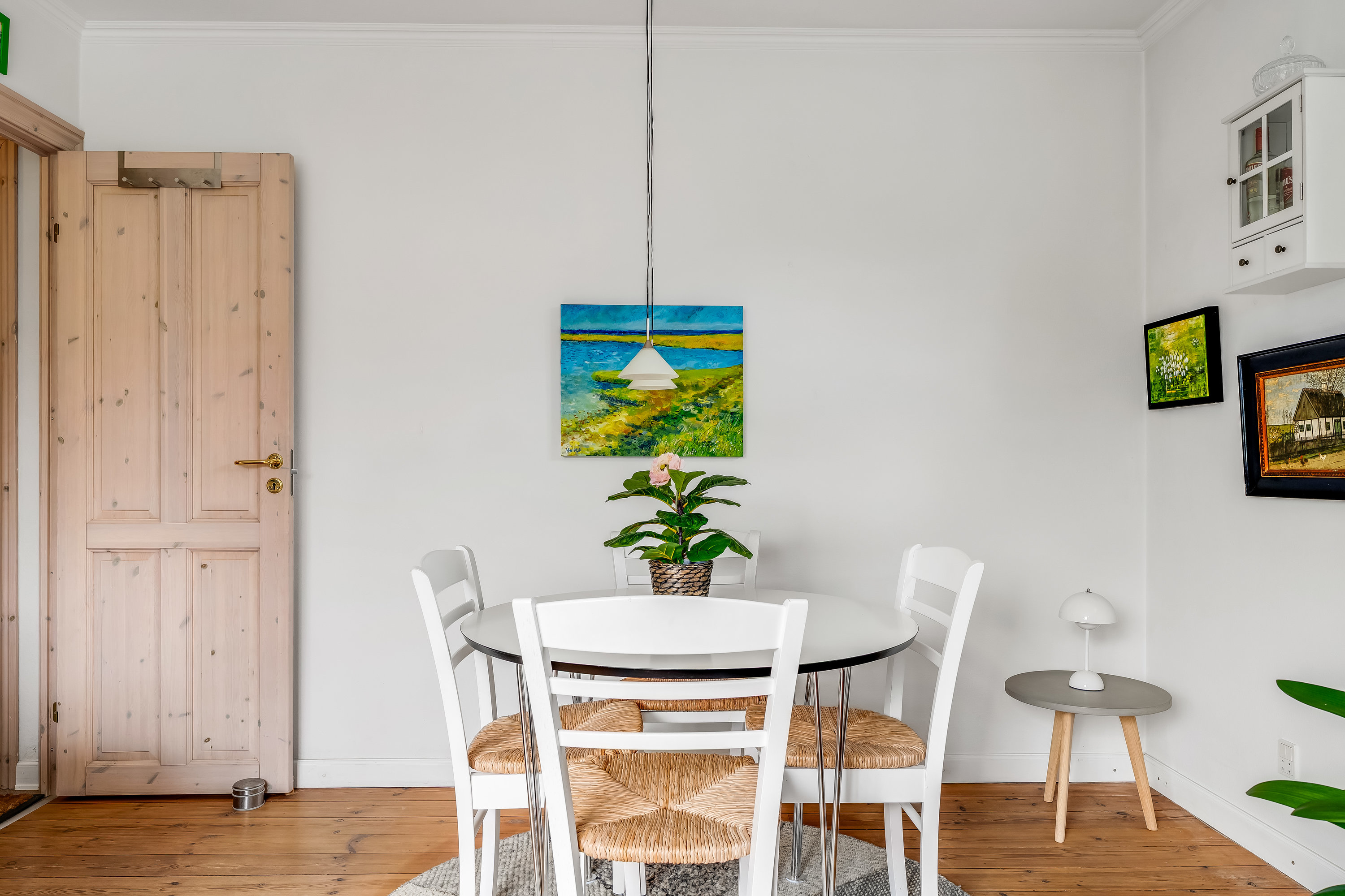 Fremhævet  billede i fuldskærmstilstand. Billede af Brickasvej 16, st.. th., 3400 Hillerød