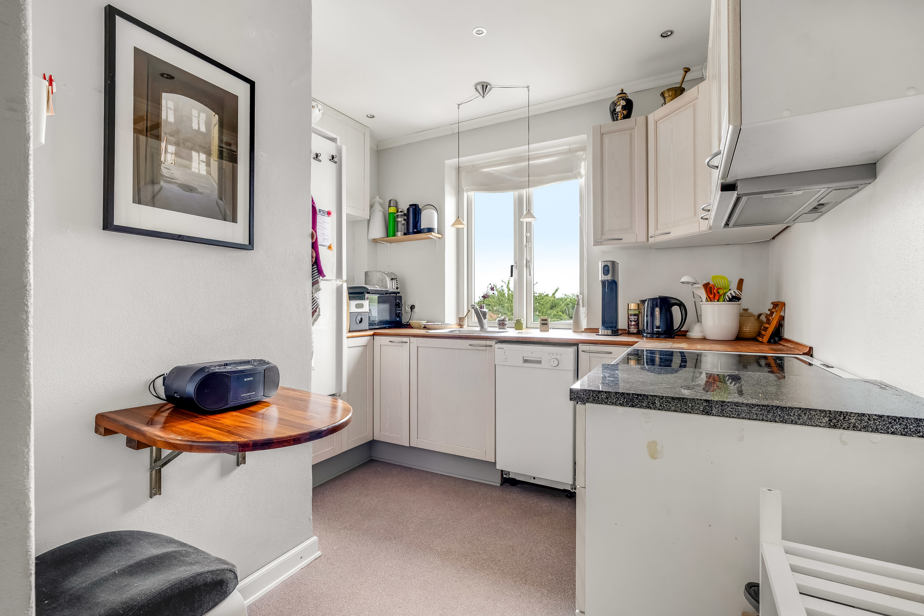 Fremhævet  billede i fuldskærmstilstand. Billede af Brickasvej 16, st.. th., 3400 Hillerød