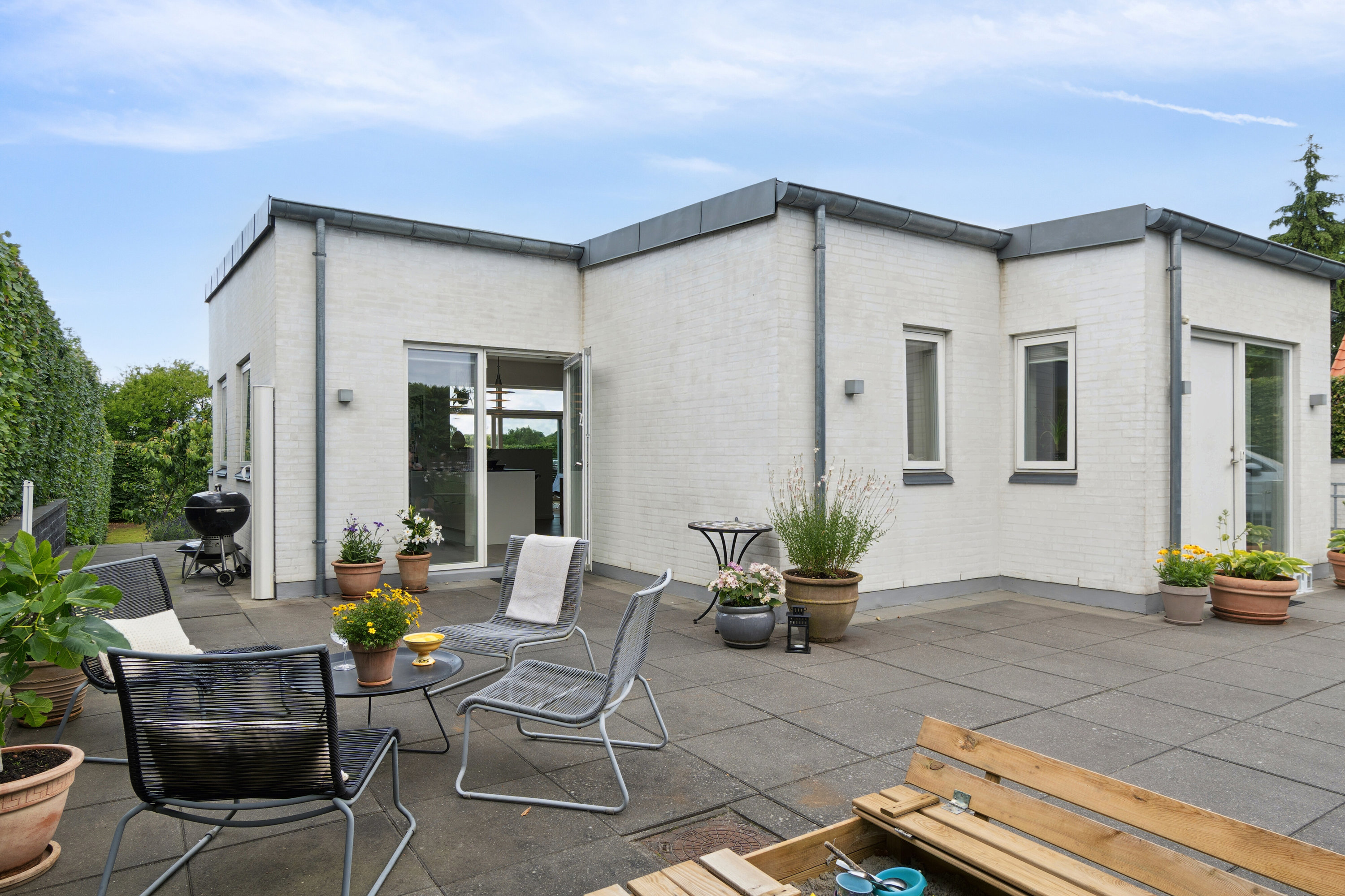 Fremhævet udendørs billede i fuldskærmstilstand. Billede af Kulsviervej 107, 2800 Kongens Lyngby