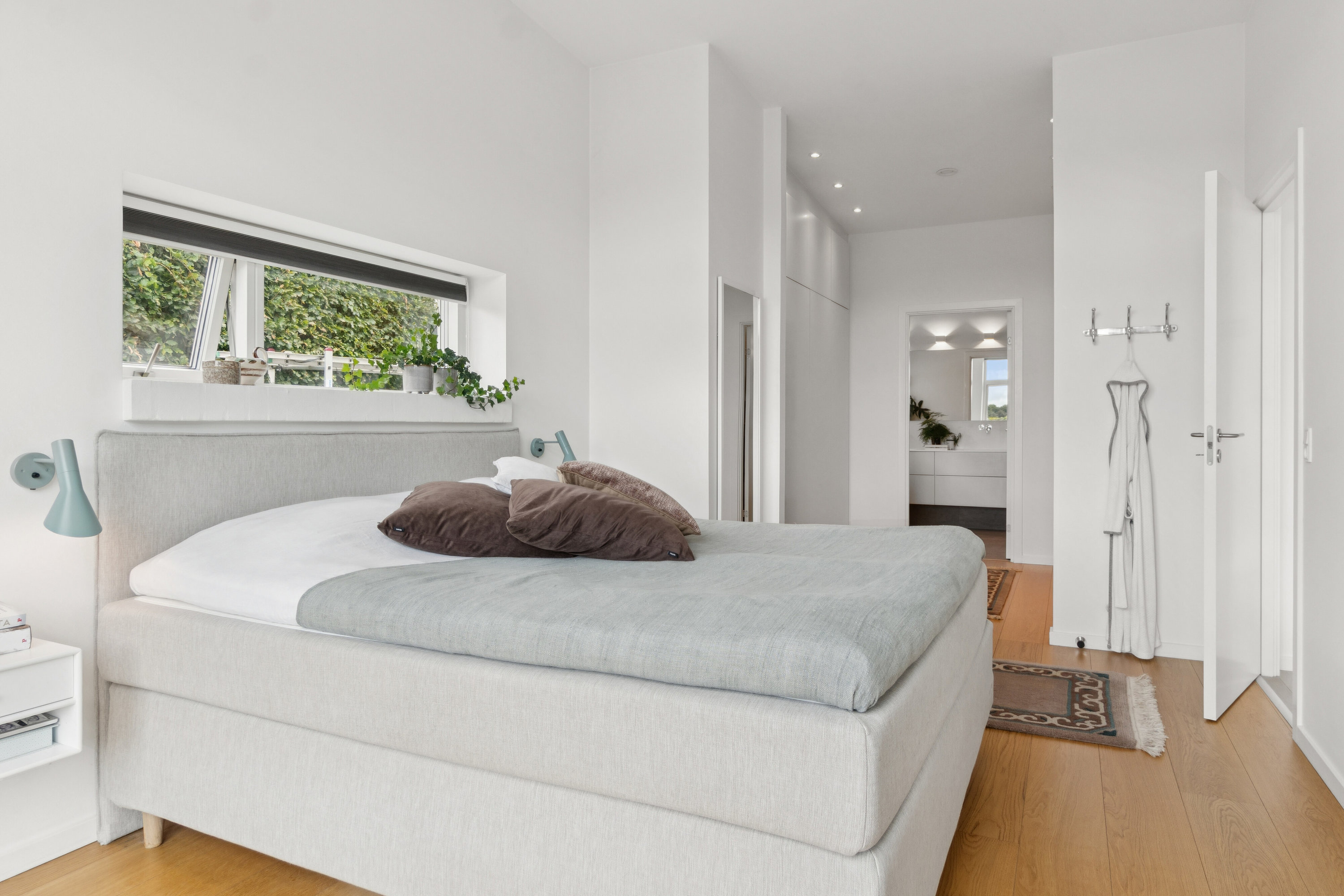 Fremhævet soveværelse billede i fuldskærmstilstand. Billede af Kulsviervej 107, 2800 Kongens Lyngby