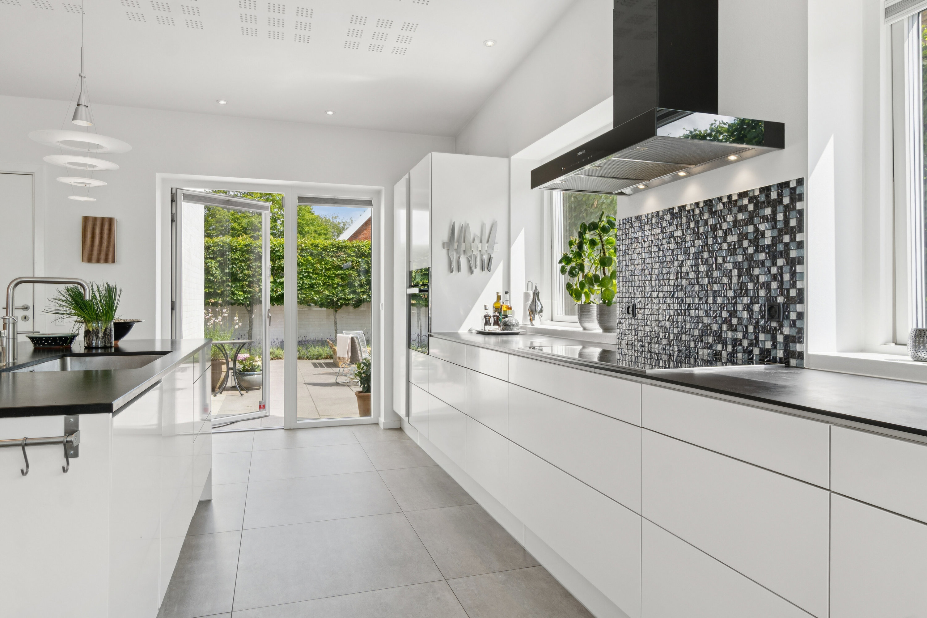 Fremhævet køkken billede i fuldskærmstilstand. Billede af Kulsviervej 107, 2800 Kongens Lyngby