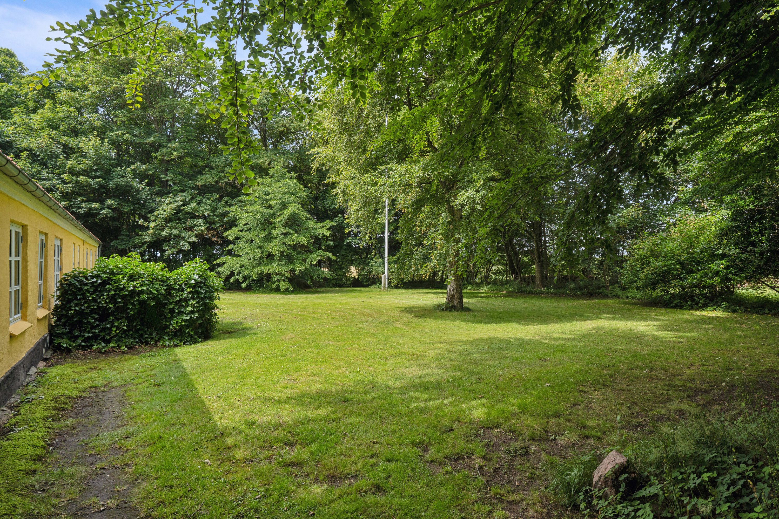 Miniaturebillede 2: udendørs. Billede af Ramsvej 119, Bjergby, 9800 Hjørring