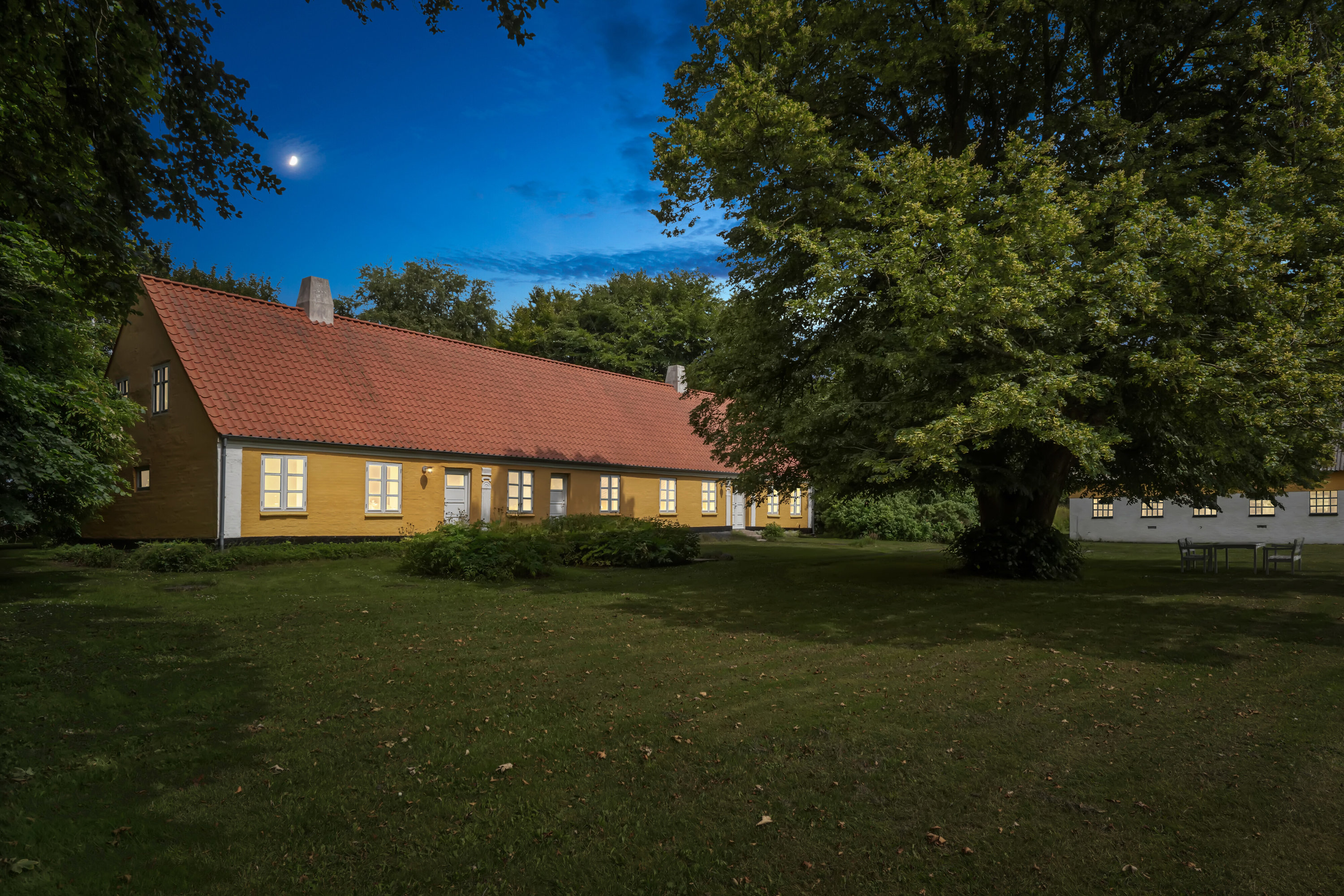 Fremhævet set fra haven billede i fuldskærmstilstand. Billede af Ramsvej 119, Bjergby, 9800 Hjørring