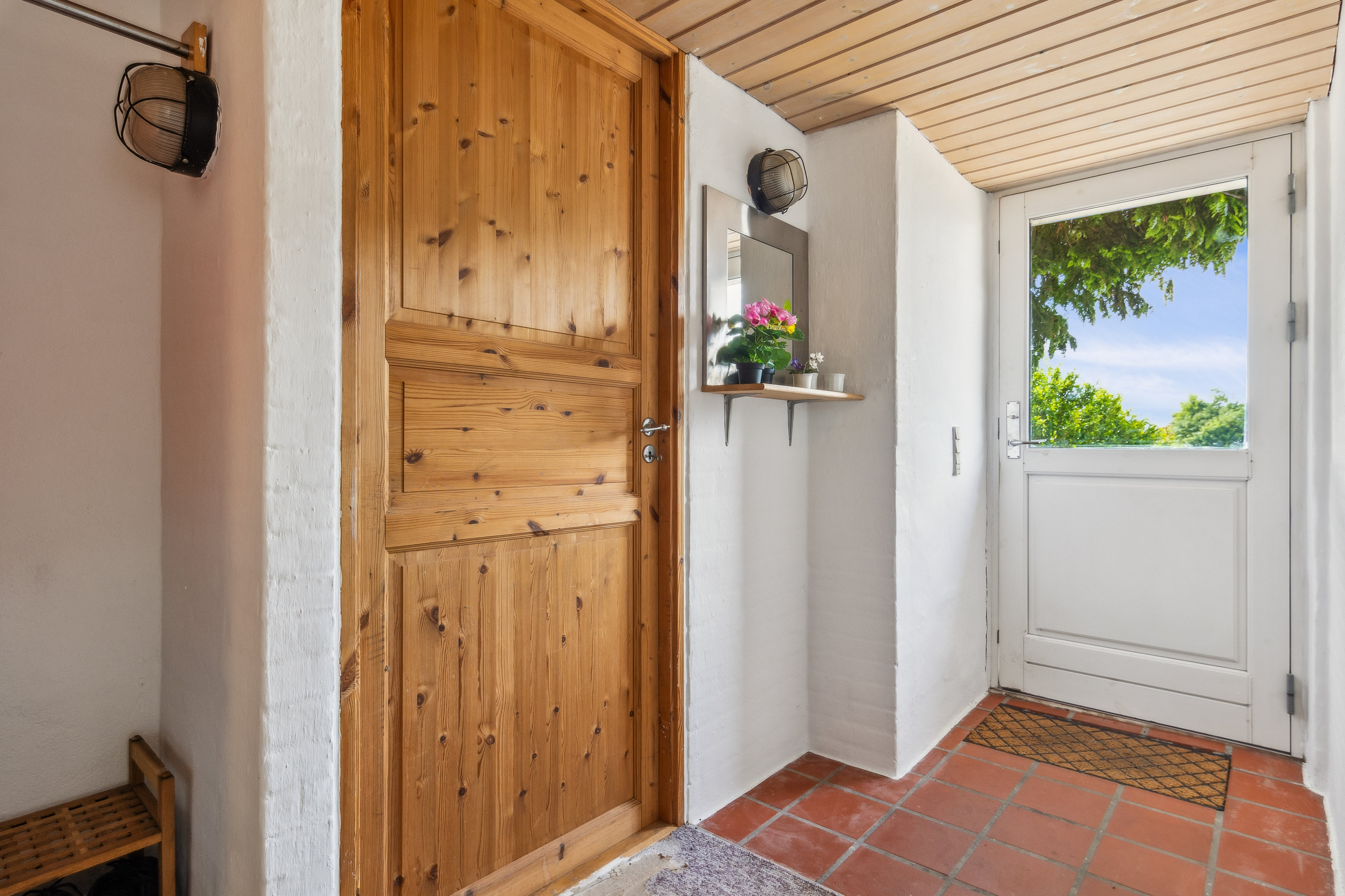 Fremhævet entré billede i fuldskærmstilstand. Billede af Udbyhøjvej 11A, 8930 Randers NØ