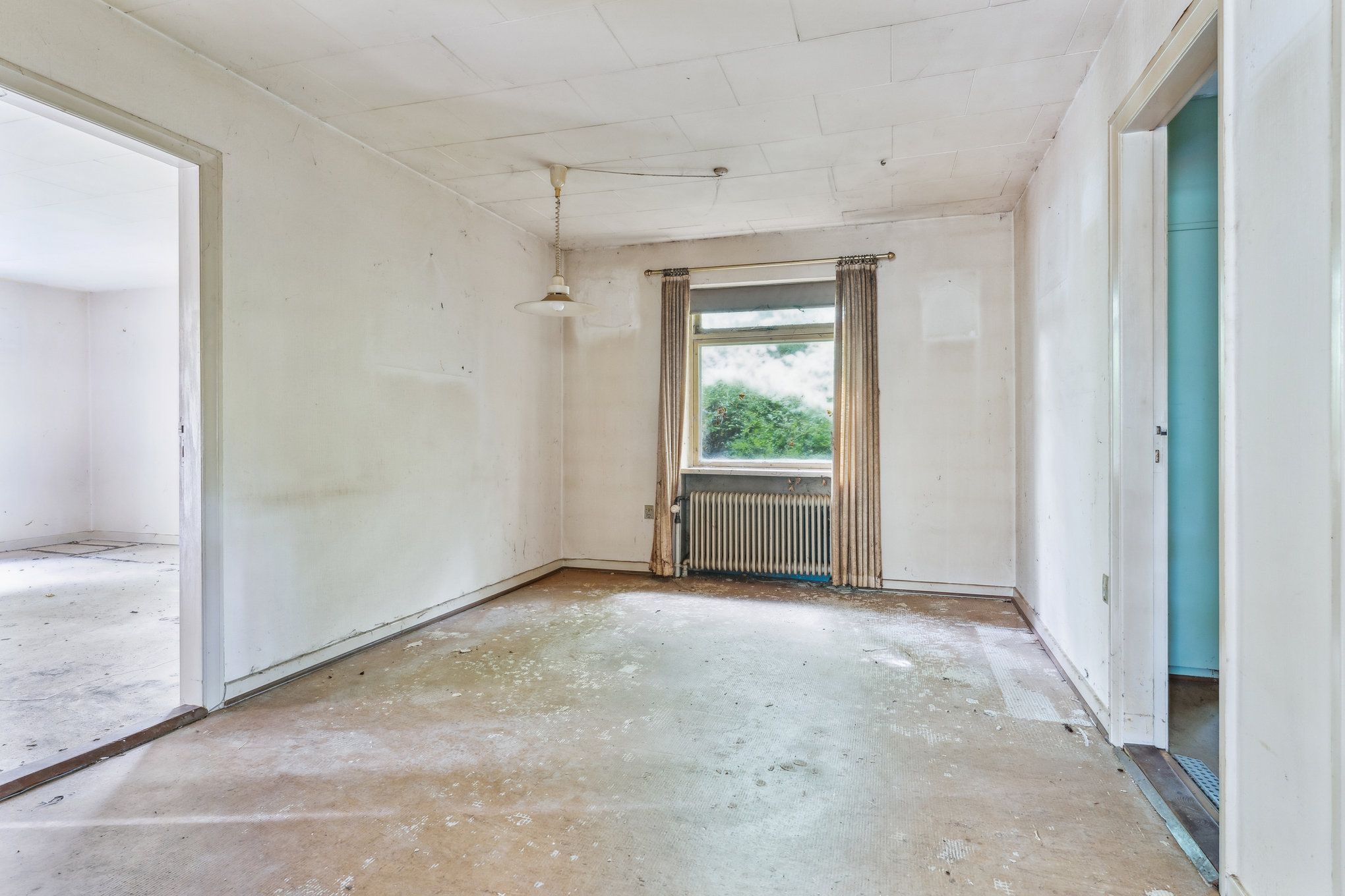 Fremhævet stue billede i fuldskærmstilstand. Billede af Østervangsvej 21, Dalbyneder, 8970 Havndal