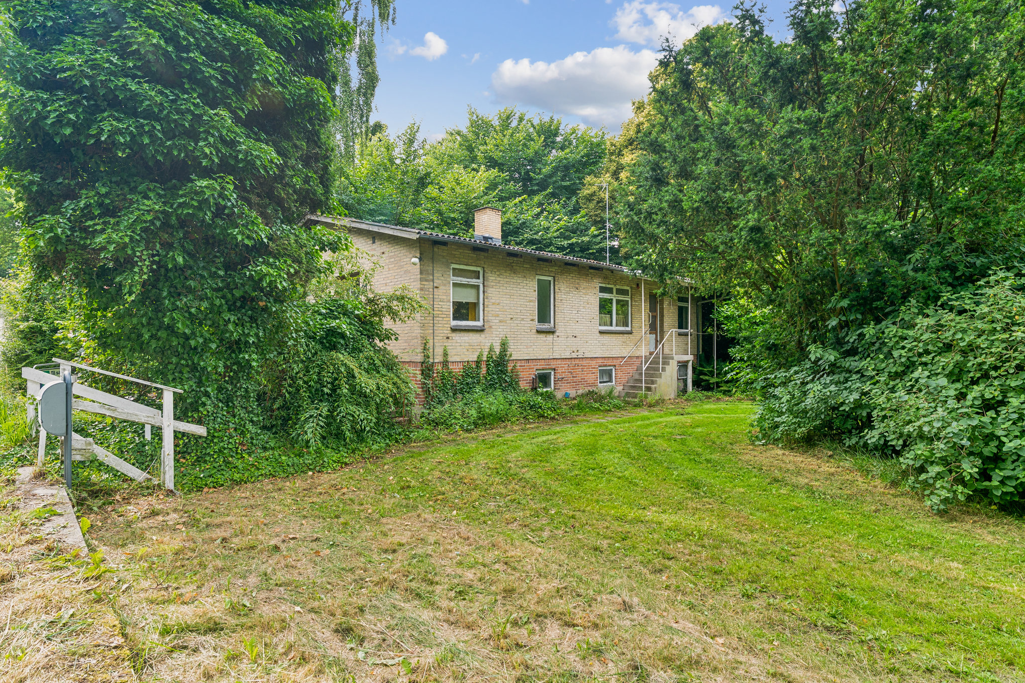 Fremhævet ejendom 1 billede i fuldskærmstilstand. Billede af Østervangsvej 21, Dalbyneder, 8970 Havndal