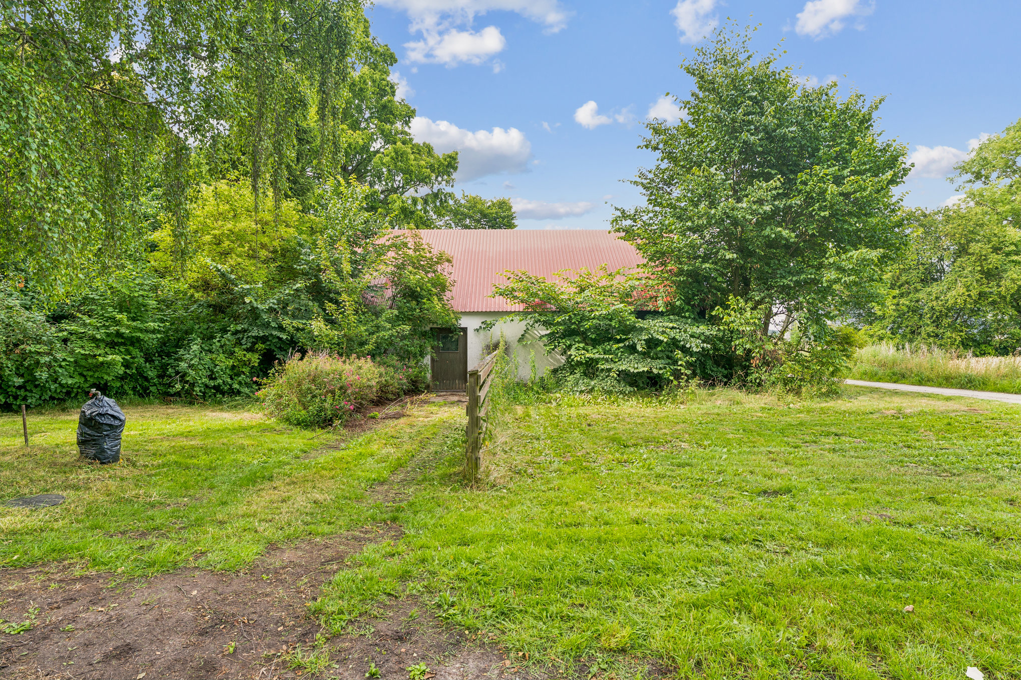 Fremhævet have billede i fuldskærmstilstand. Billede af Østervangsvej 21, Dalbyneder, 8970 Havndal