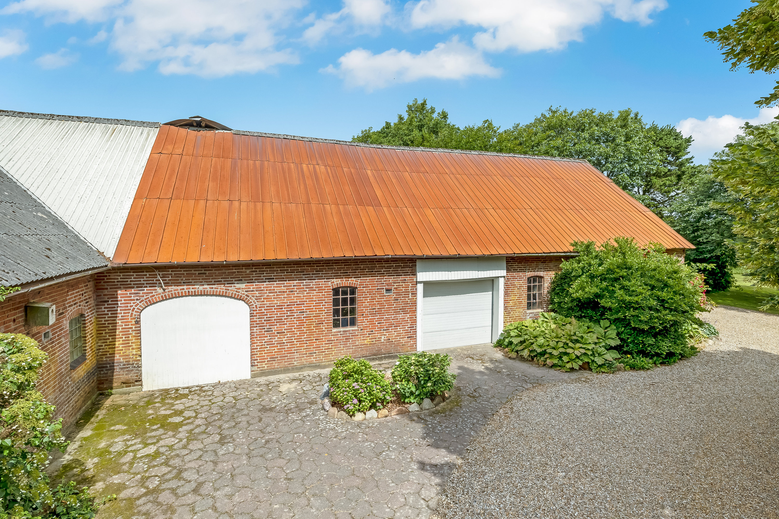 Fremhævet facade billede i fuldskærmstilstand. Billede af Højbyvej 2, Borris, 6900 Skjern