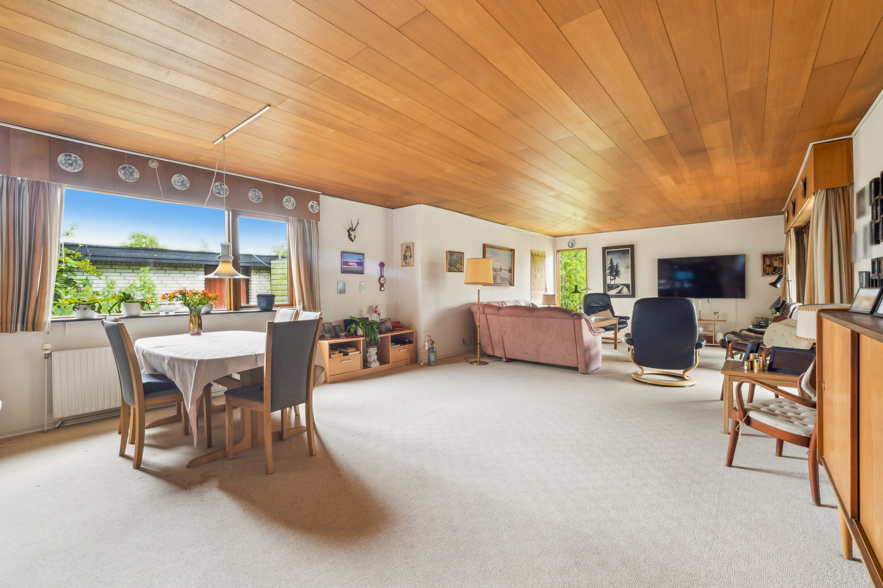 Fremhævet stue billede i fuldskærmstilstand. Billede af Marianevej 2, Vinde, 7800 Skive