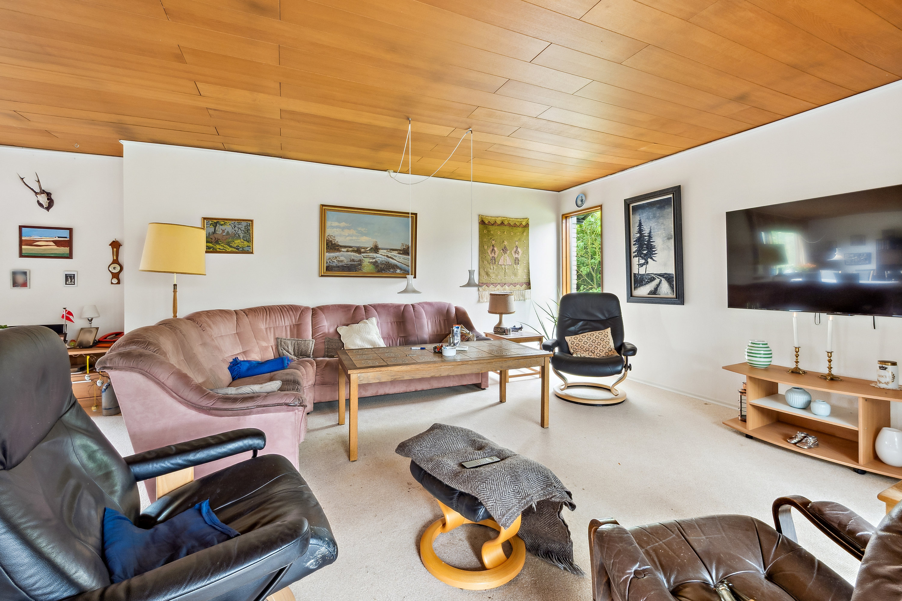 Fremhævet stue billede i fuldskærmstilstand. Billede af Marianevej 2, Vinde, 7800 Skive