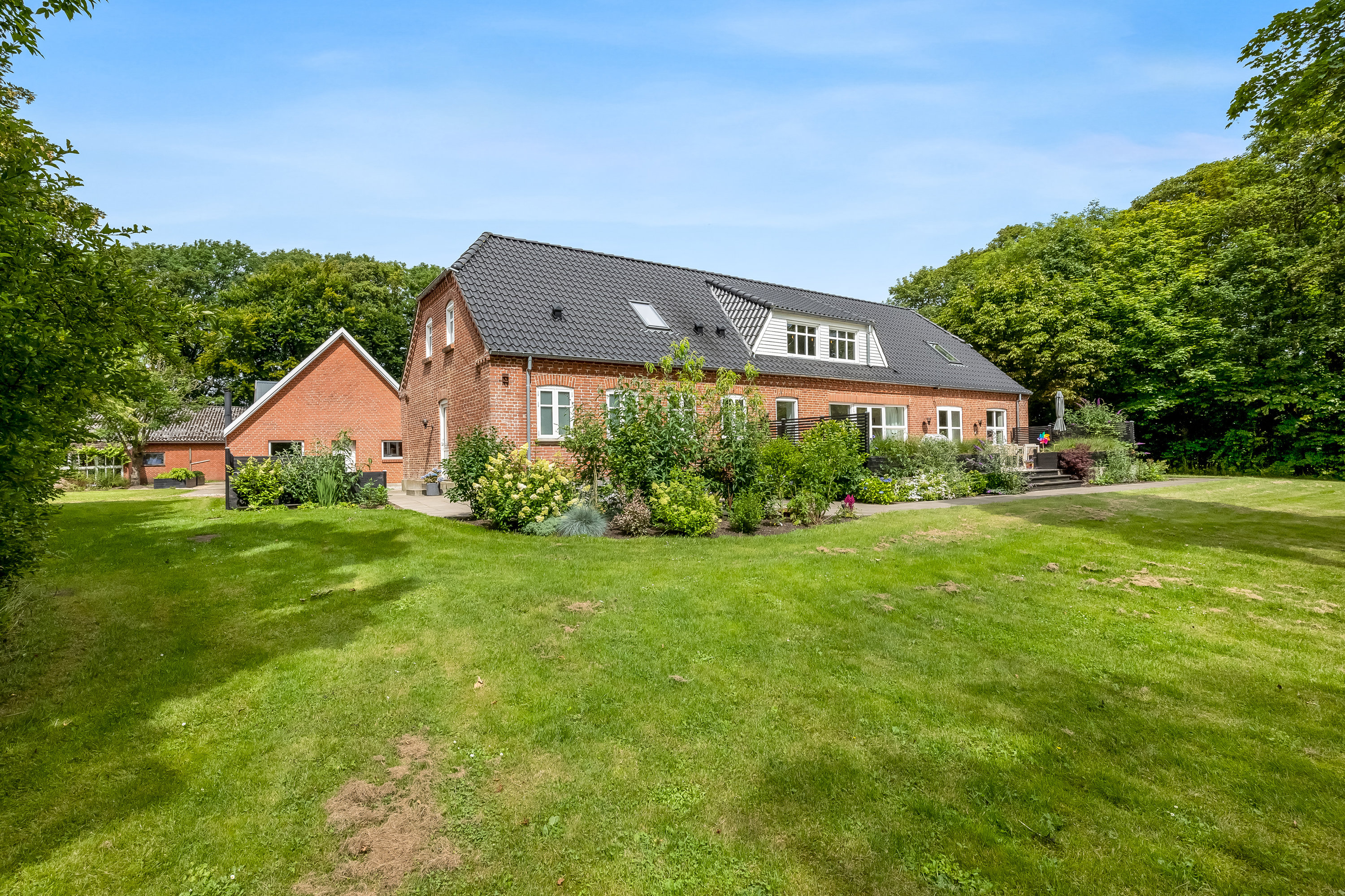 Fremhævet ejendommen billede i fuldskærmstilstand. Billede af Nørre Hvamvej 3, Borbjerg, 7500 Holstebro