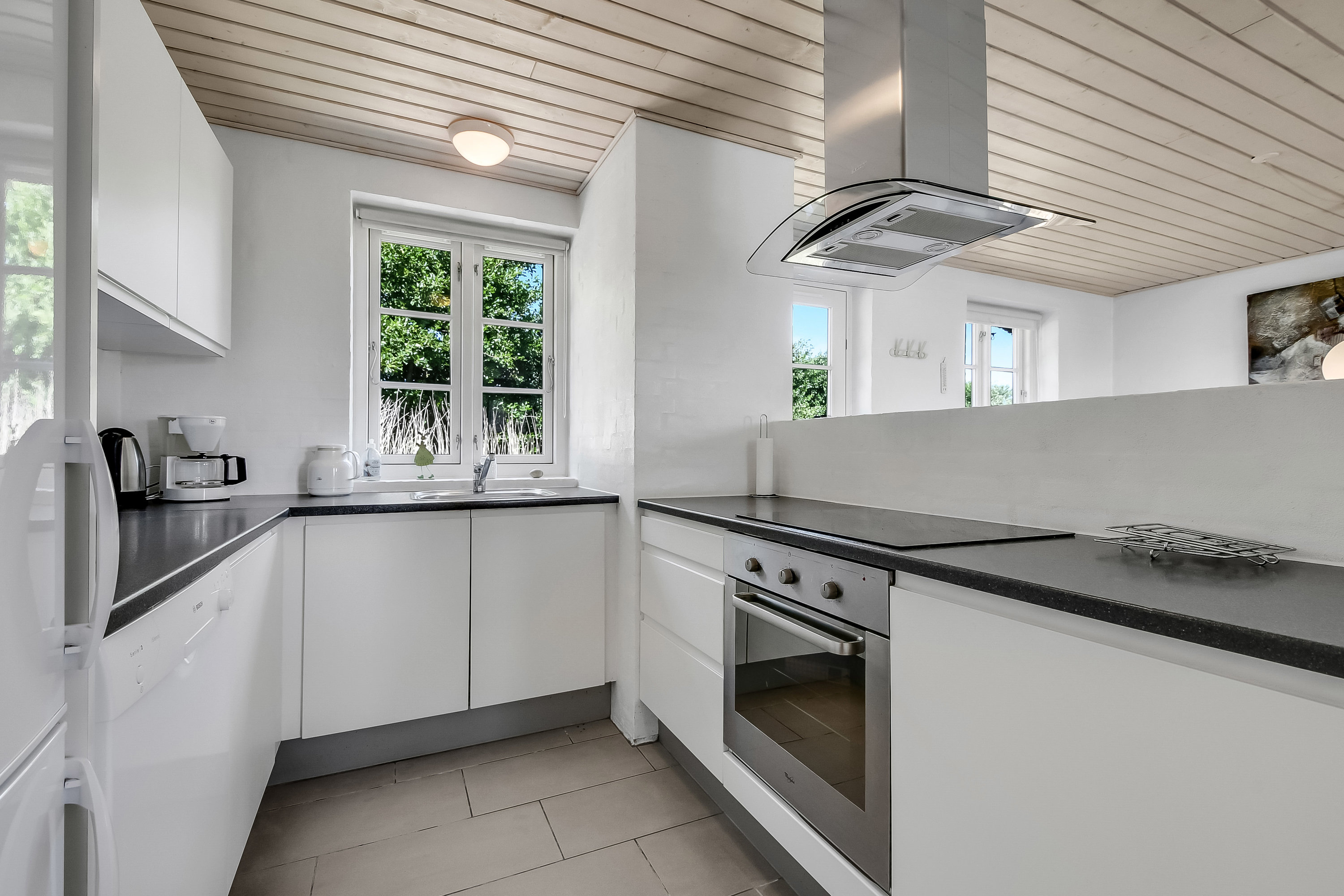 Fremhævet køkken billede i fuldskærmstilstand. Billede af Kornbjergvej 40, 6990 Ulfborg