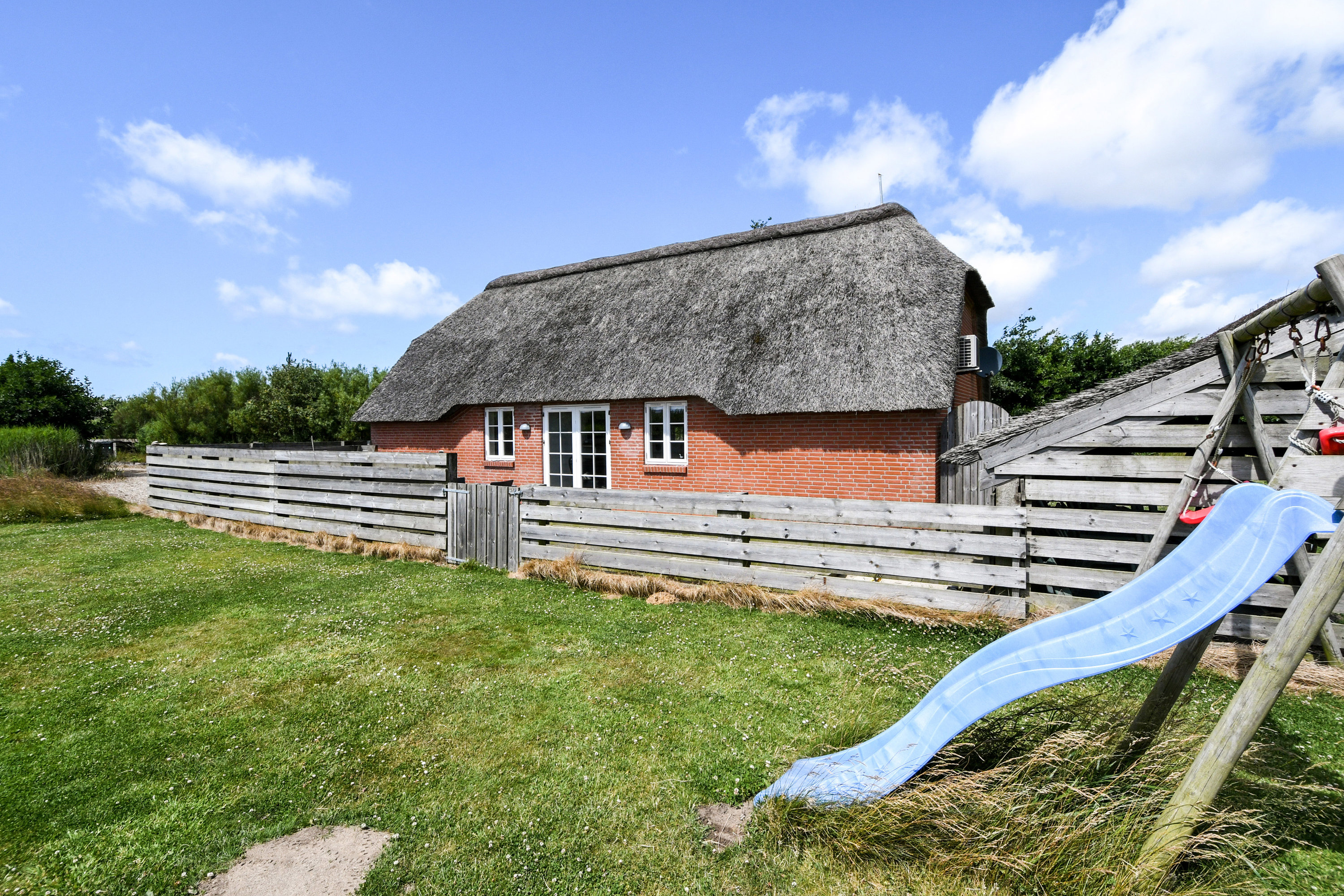 Fremhævet have billede i fuldskærmstilstand. Billede af Kornbjergvej 40, 6990 Ulfborg