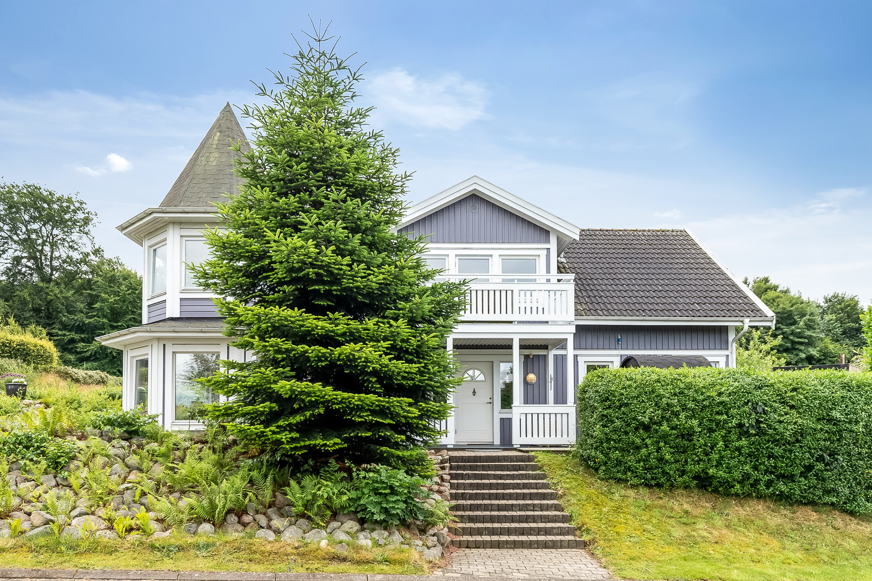 Fremhævet ejendommen billede i fuldskærmstilstand. Billede af Fjordvænget 30, Brejning, 7080 Børkop